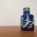 Danish mid-century porcelain vase from the Baca line with bird motif by Nils Thorsson for Aluminia Royal Copenhagen, 1960s.