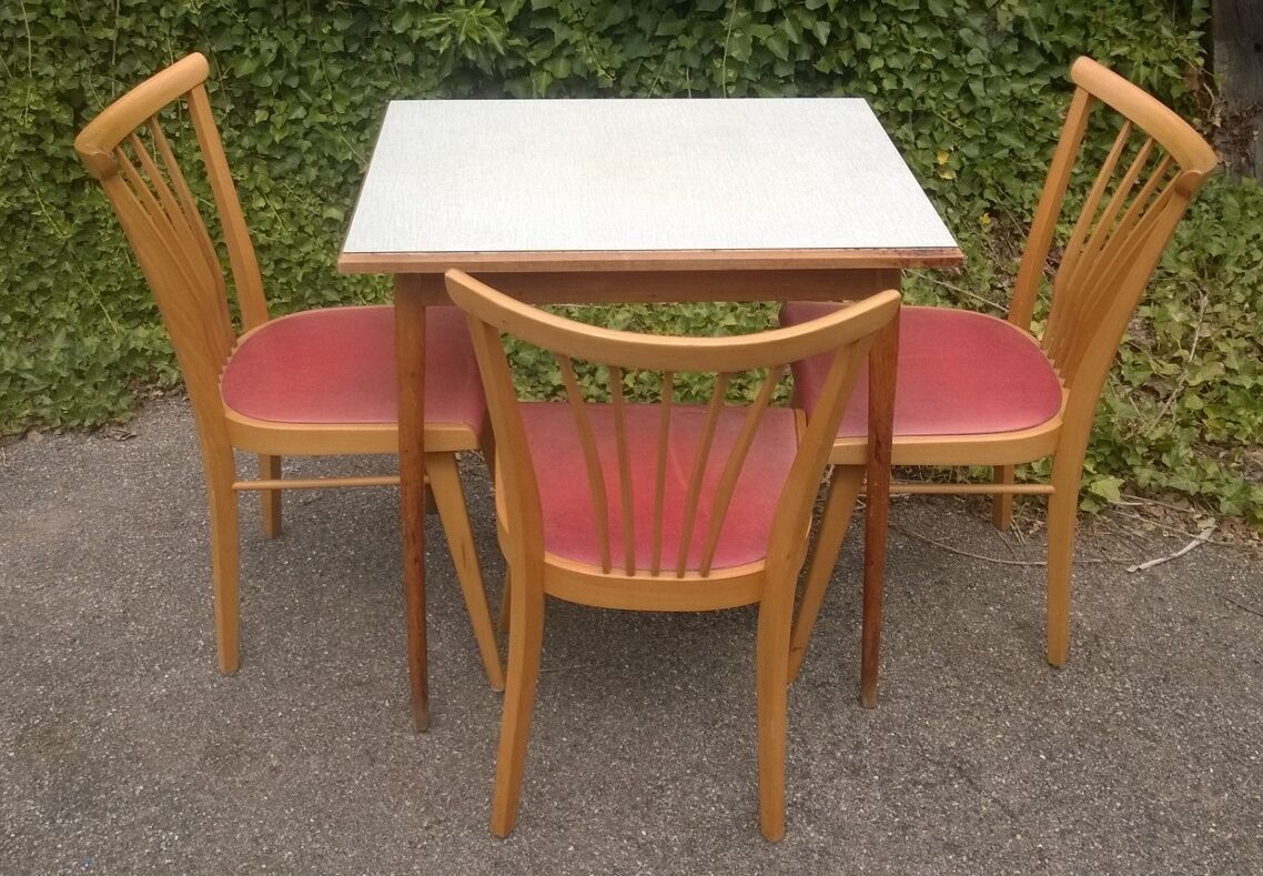 Table and chairs kitchen years 60