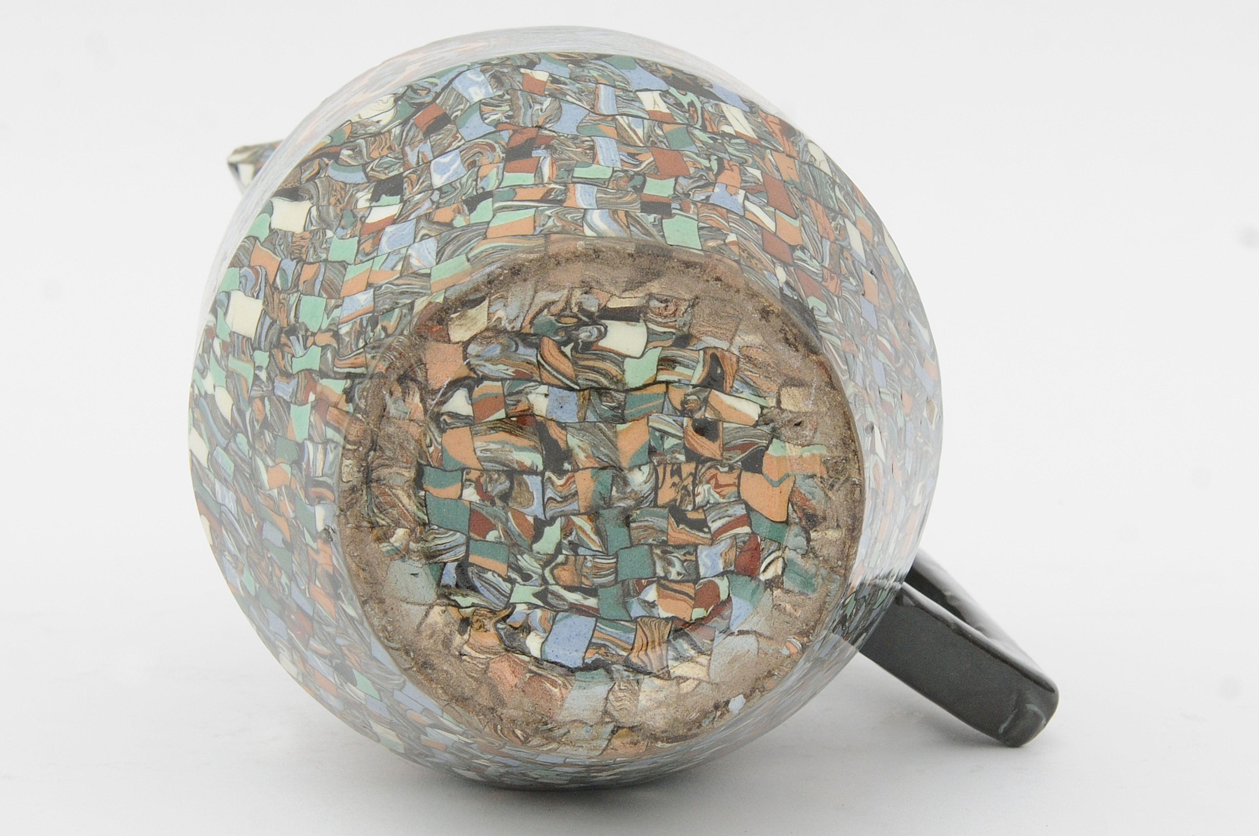 Pichet en faience de Vallauris Gerbino à décor mosaïque de terres