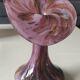 Volubilis vase in Murano glass. Pink speckled background. Height 21 cm.