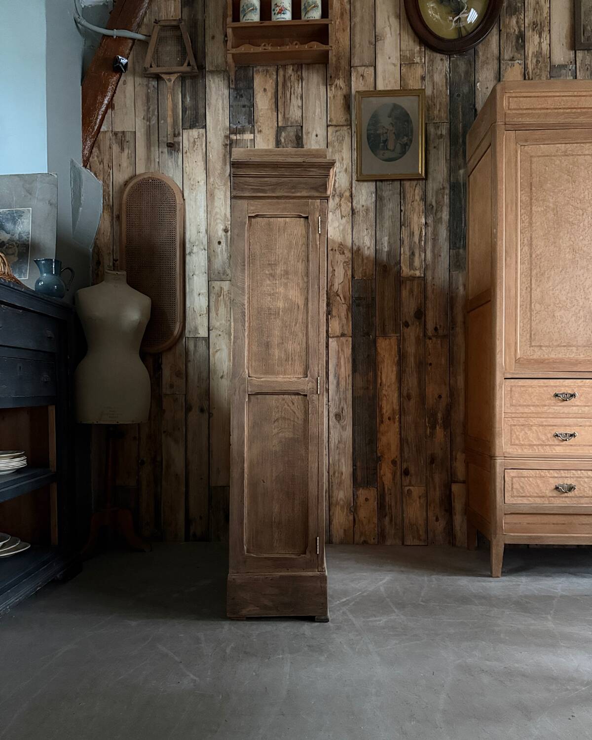 Old oak notary cabinet (renovated)