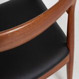Midcentury Danish chair with armrests in teak and new skai by Arne Vodder for Vamo 1960s