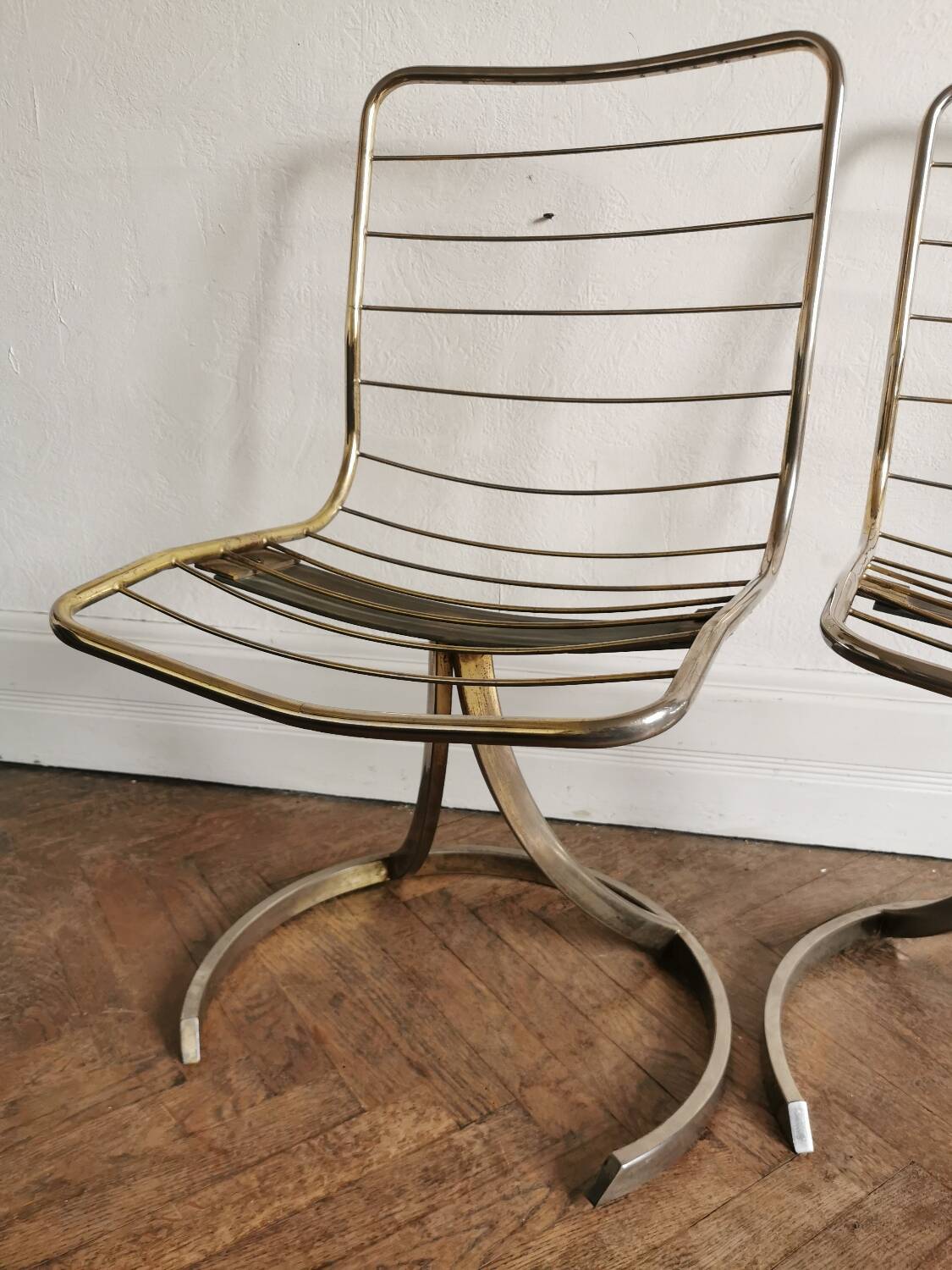 Paire chaises dorées