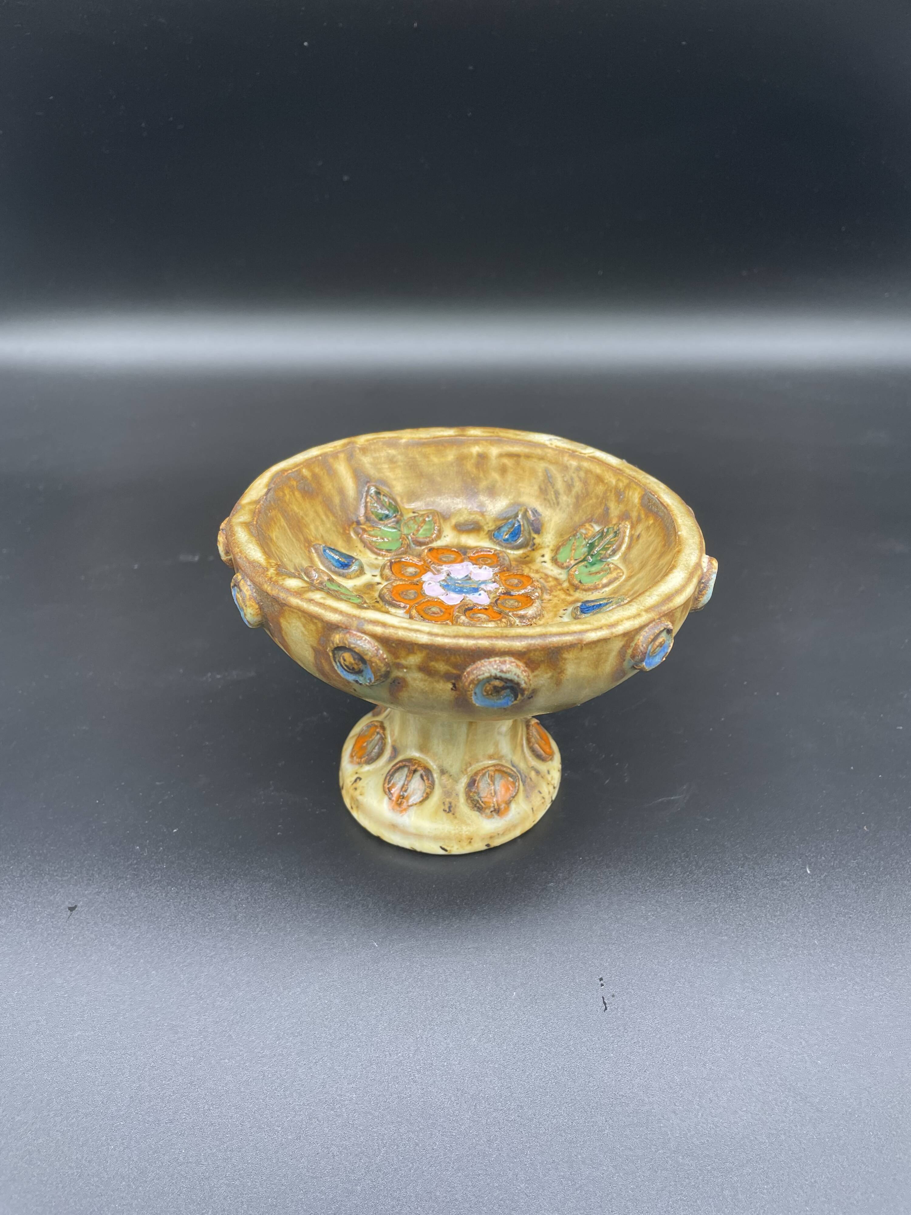 Cup, empty pocket, La Roue factory, Roland Zobel taste, enameled ceramic, Vallauris, decor