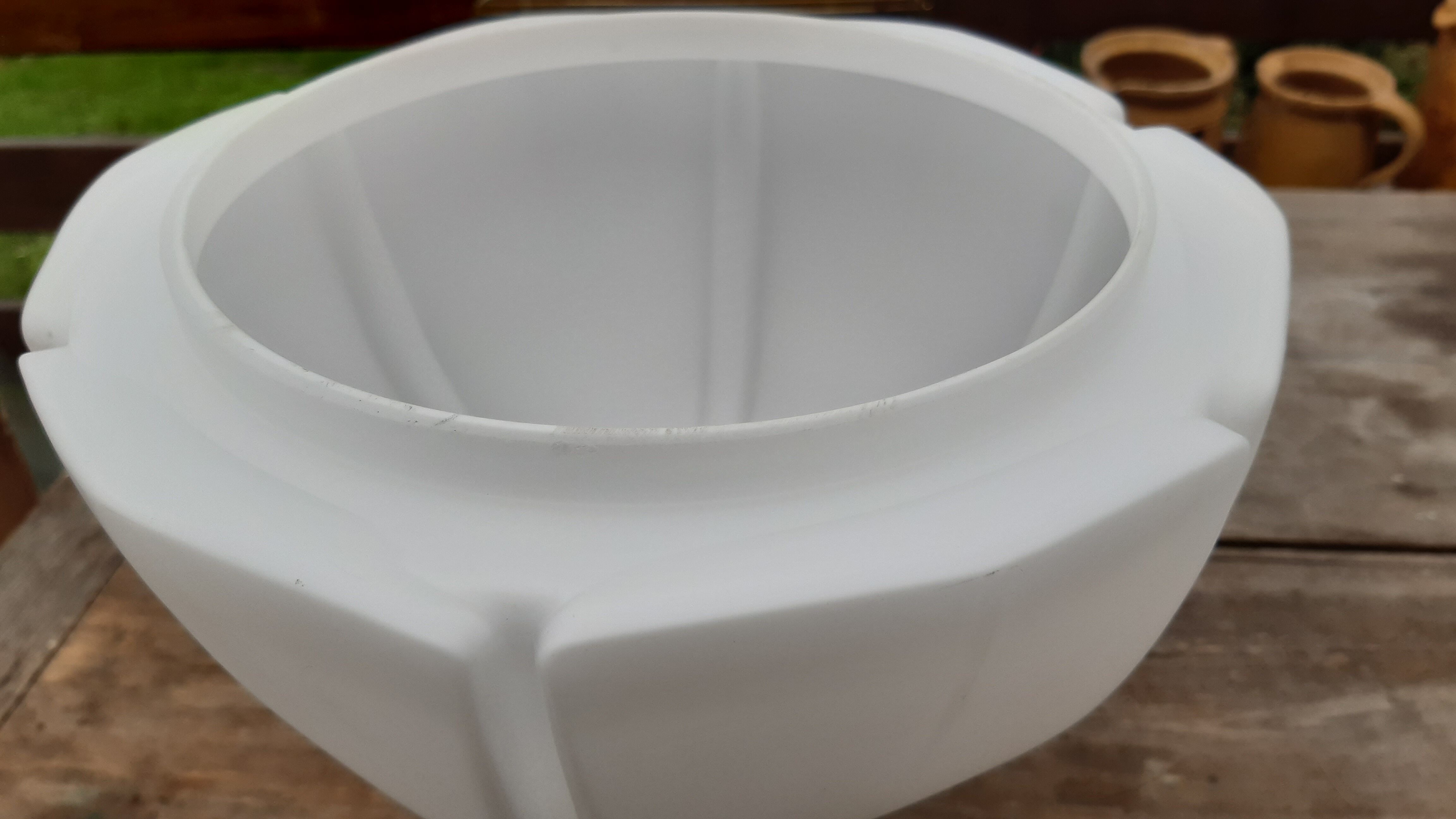 Opalescent glass hanging by Limburg