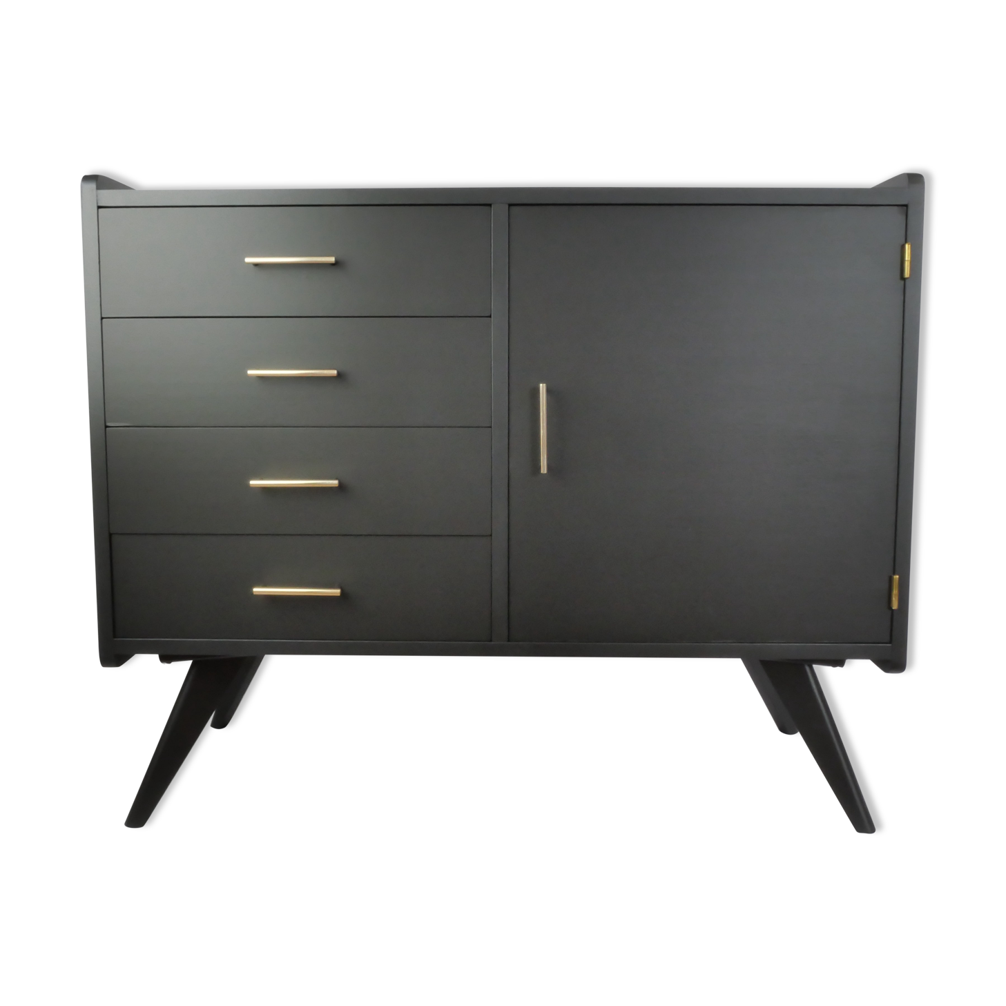 Black compass footboard