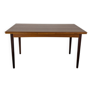 Table scandinave extensible