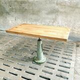 Industrial (garden) table oak on cast iron leg