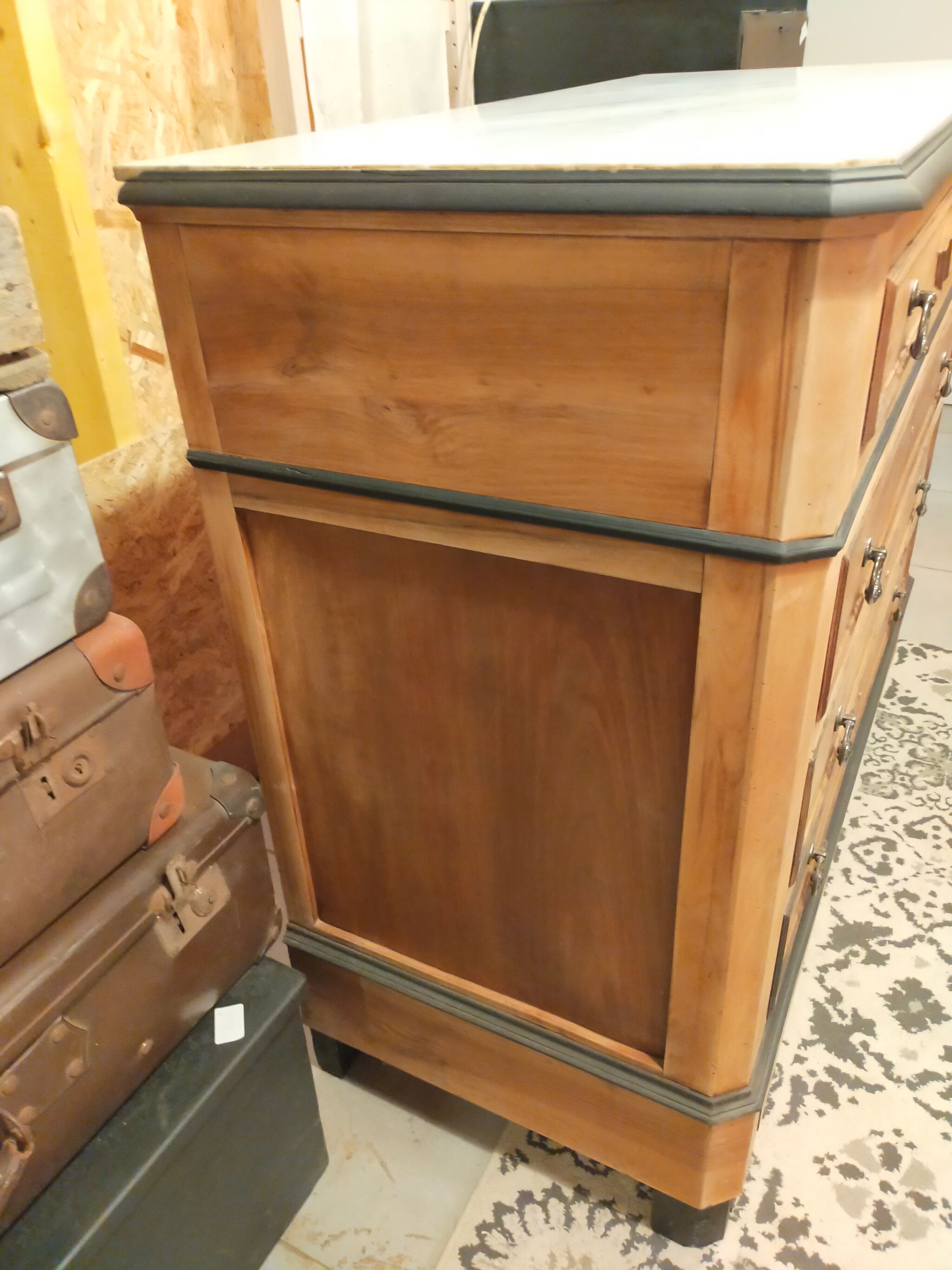 Commode ancienne, début XIXème siècle, remise au goût du jour