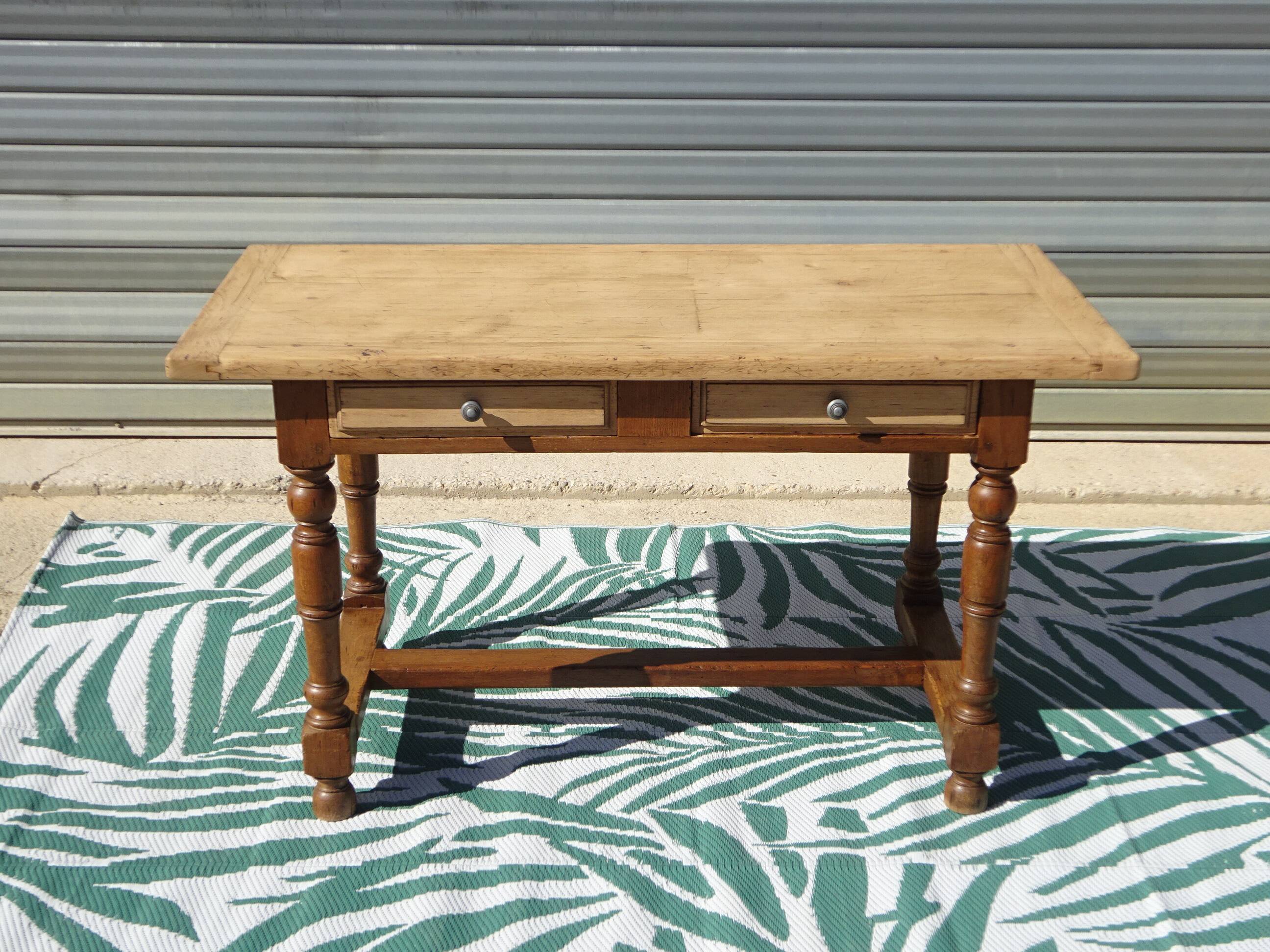 Oak solid wood desk