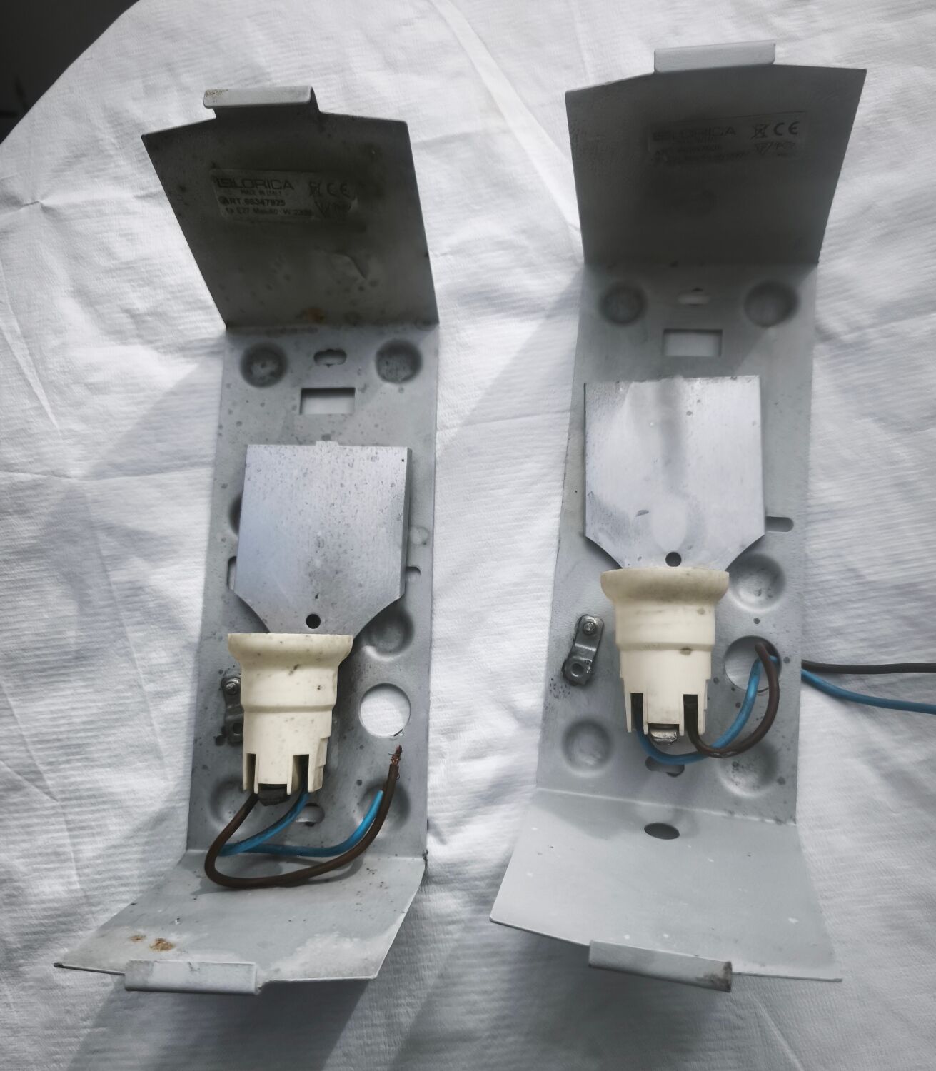 Pair of Italian wall lights in Murano glass