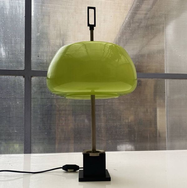 Lampe d’Oscar Torlasco pour Lumi Milano 1955