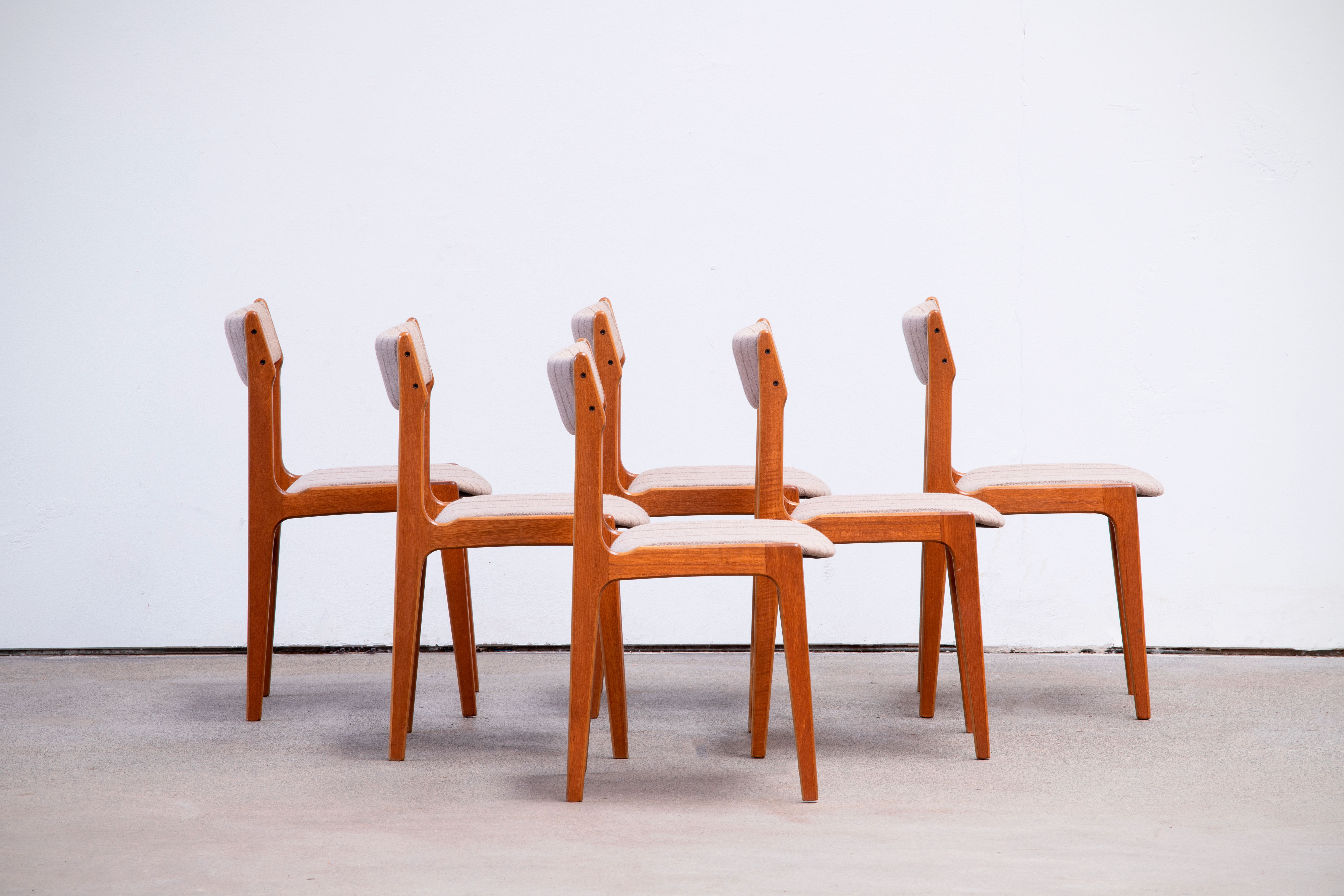 Set of 6 Scandinavian chairs vintage solid teak and wool 1960