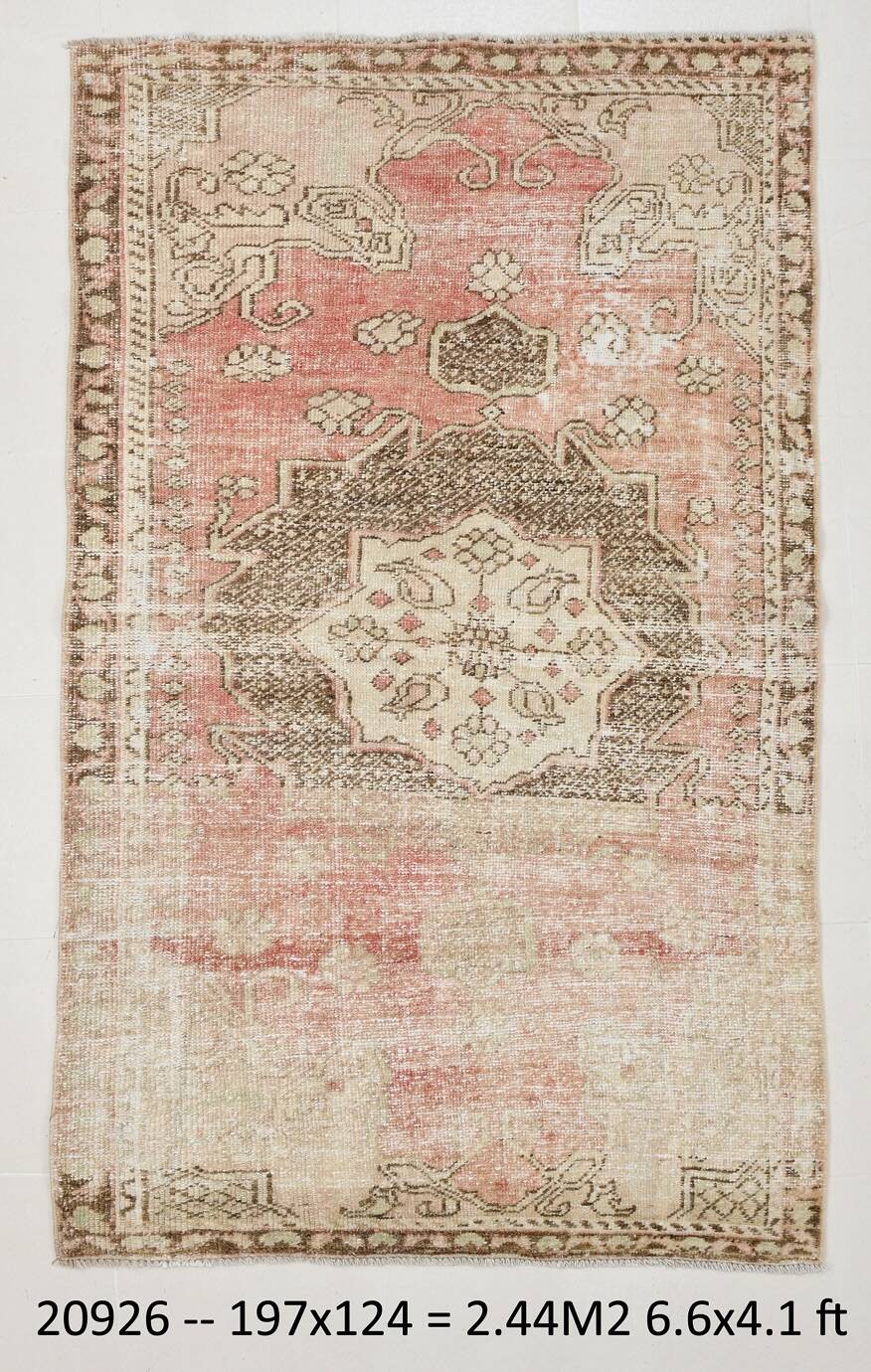 Pale Red & Brown Classic Persian Rug, 124x197Cm