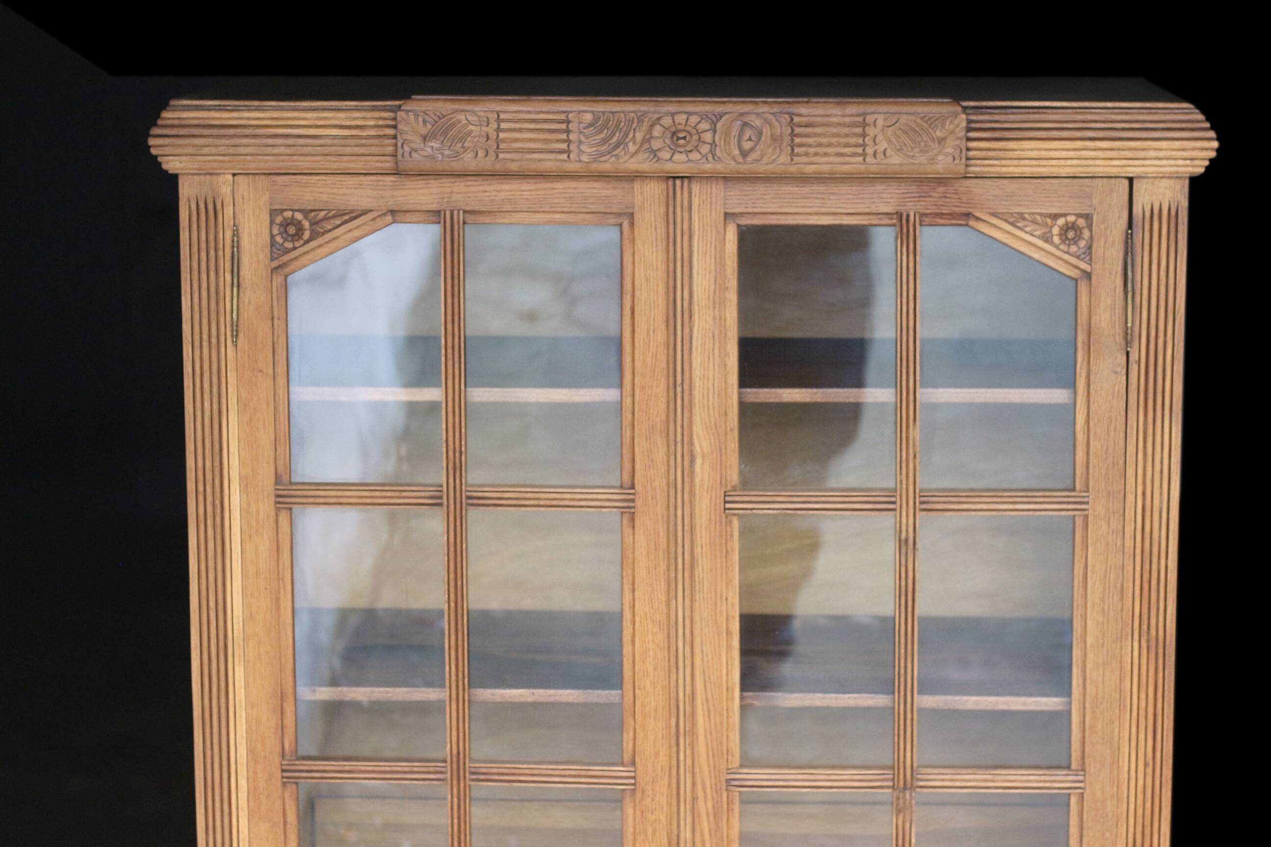 Authentic Parisian Art Deco wardrobe (1920-30)