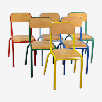 Series of 6 chairs in colored metal