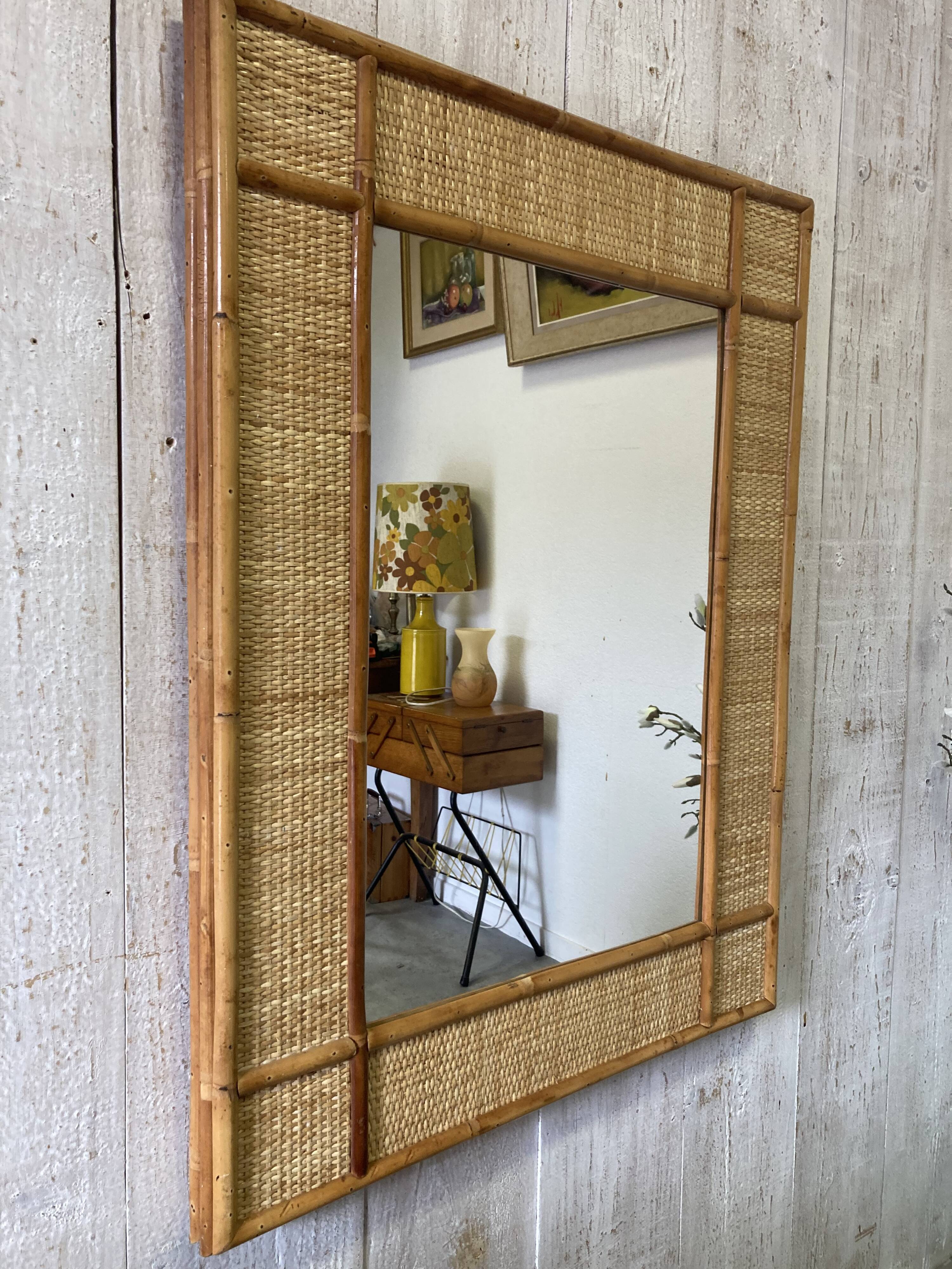 Miroir en rotin vintage