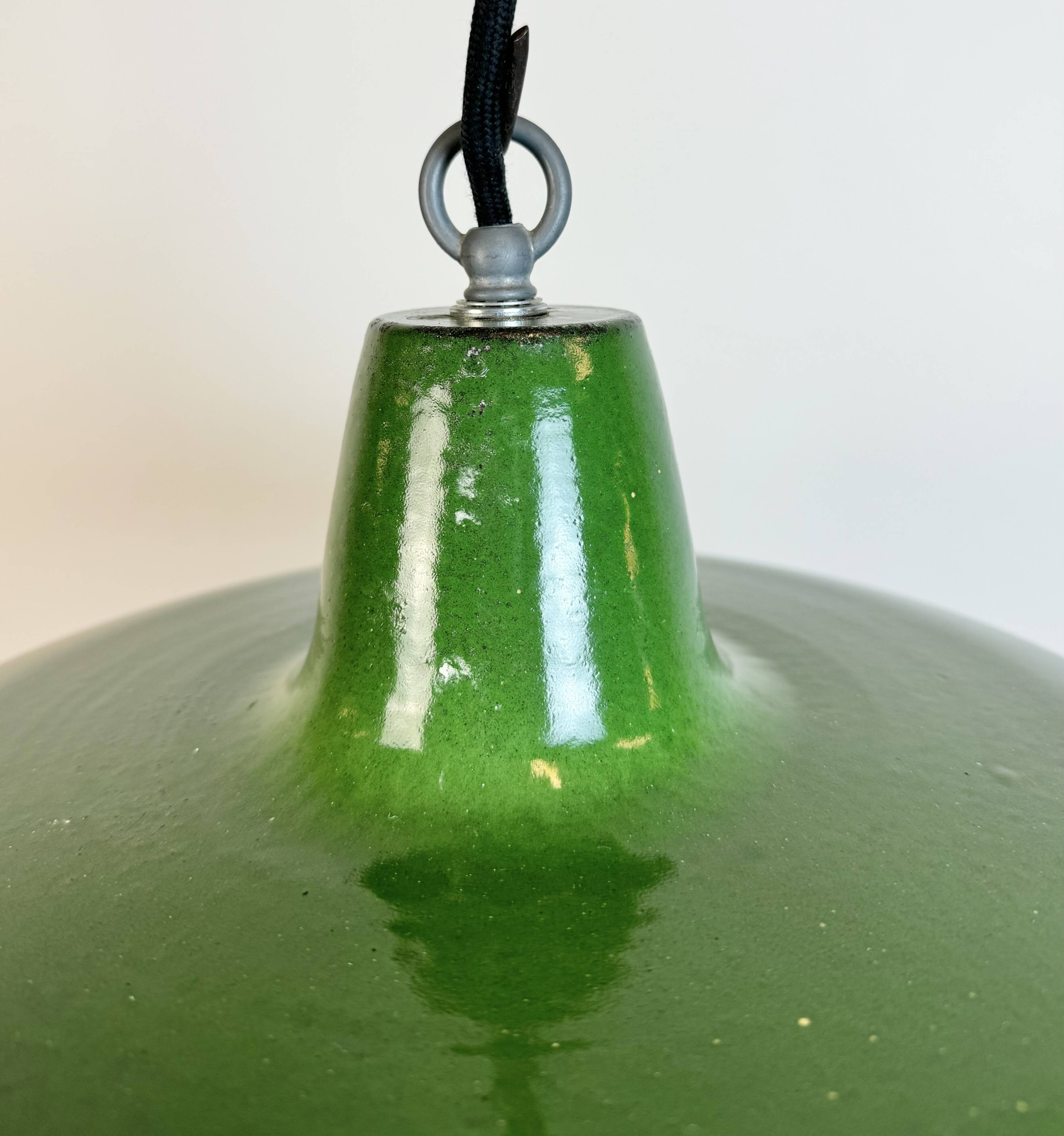 Industrial Green Enamel Factory Pendant Lamp, 1960s