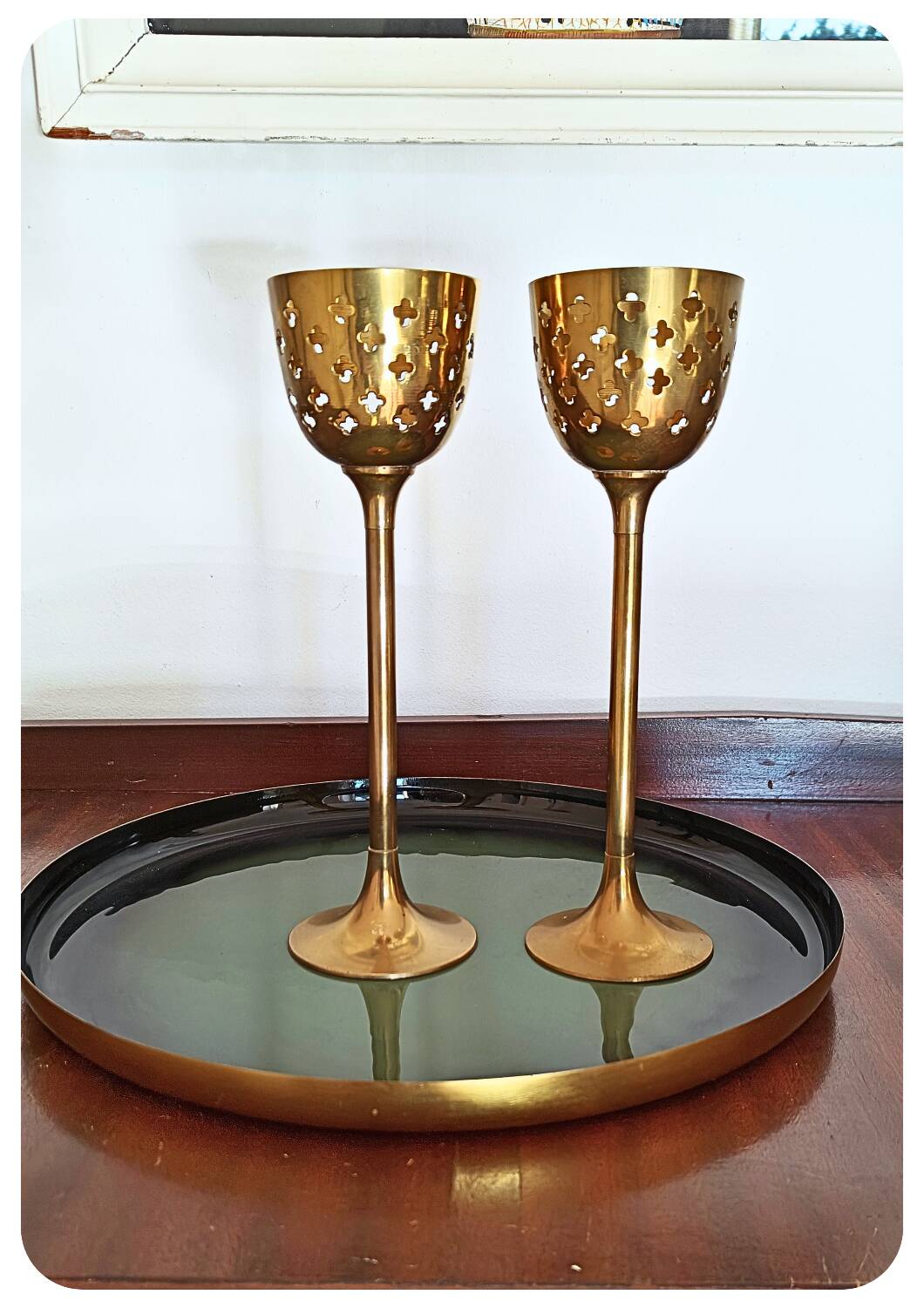 Bougeoirs en laiton danois du milieu du siècle (lot de 2)