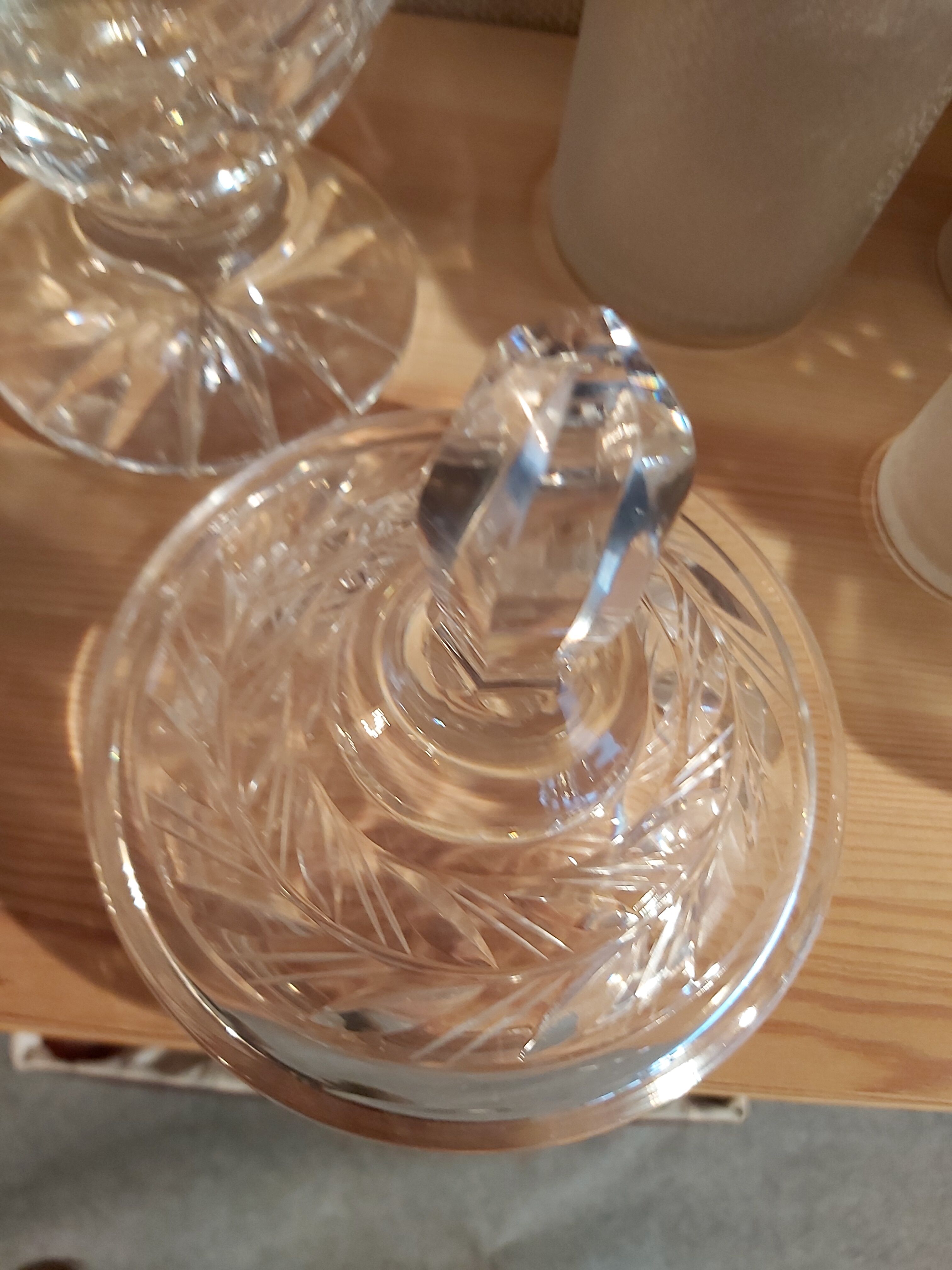 Cut crystal candy pot h 33 cm