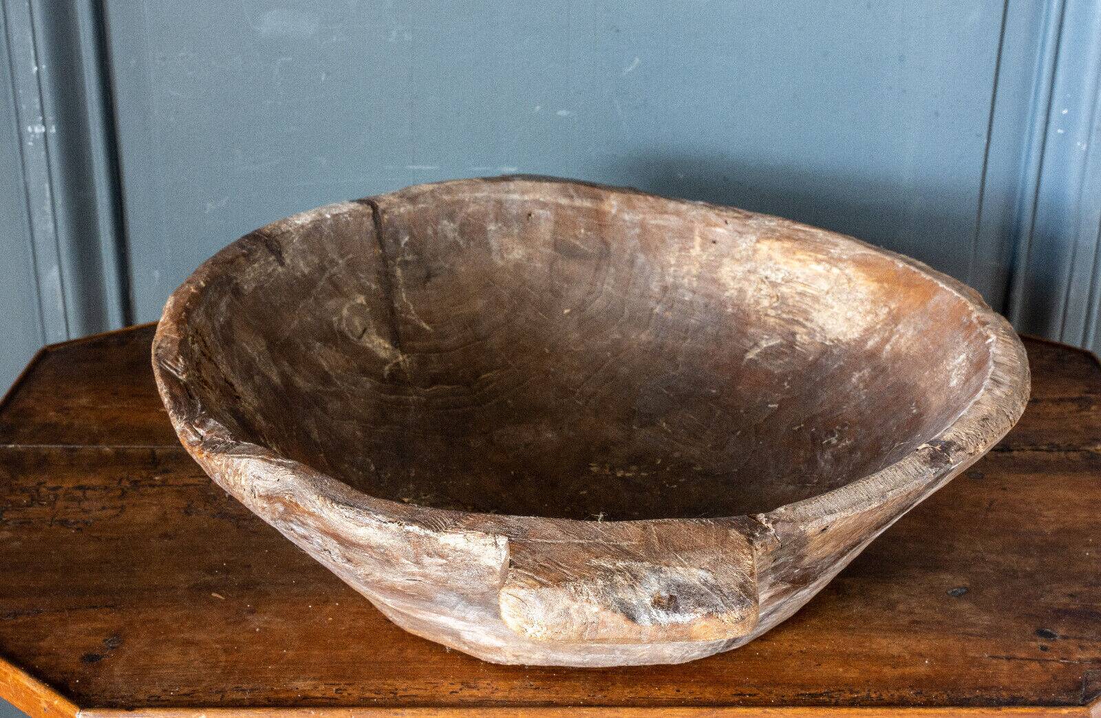 Monoxyl cup in carved wood 20th century popular art