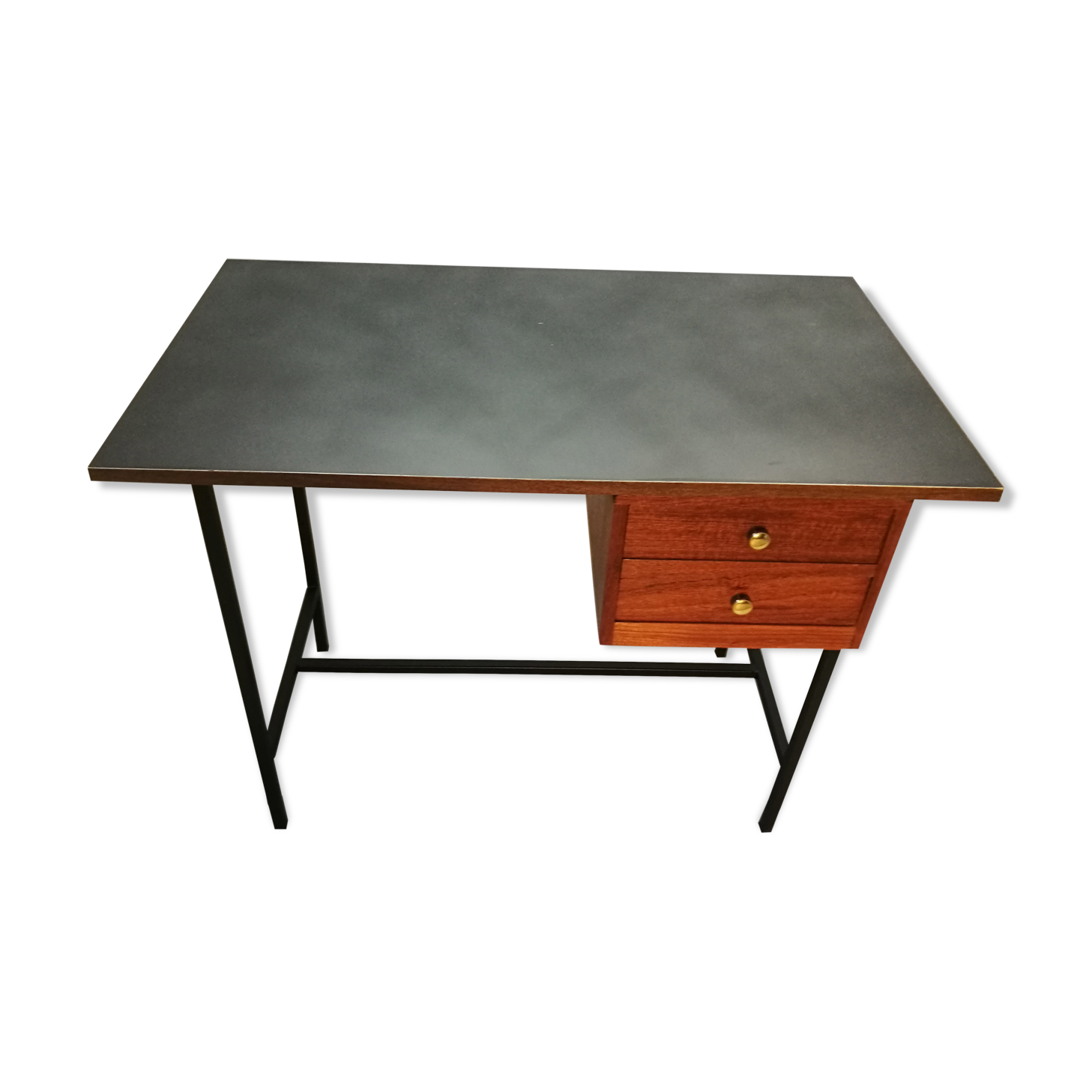 Bureau des années 50/60 en formica noir, acajou, doré