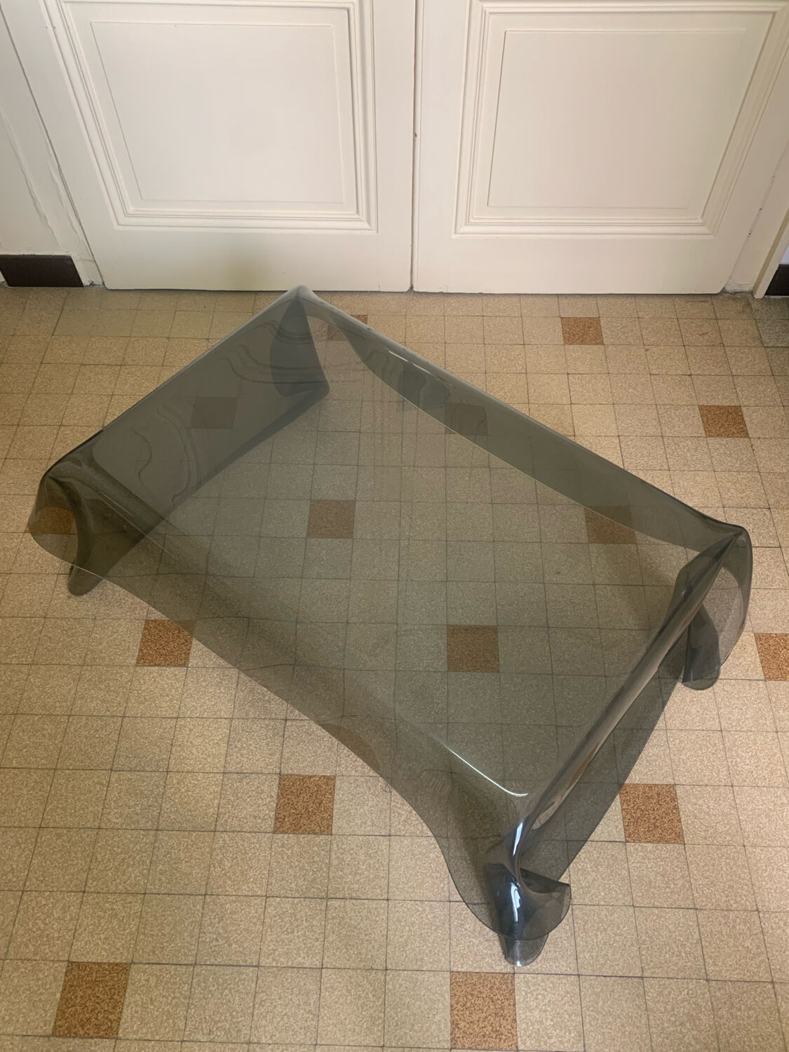 Table basse Plexiglass fumée