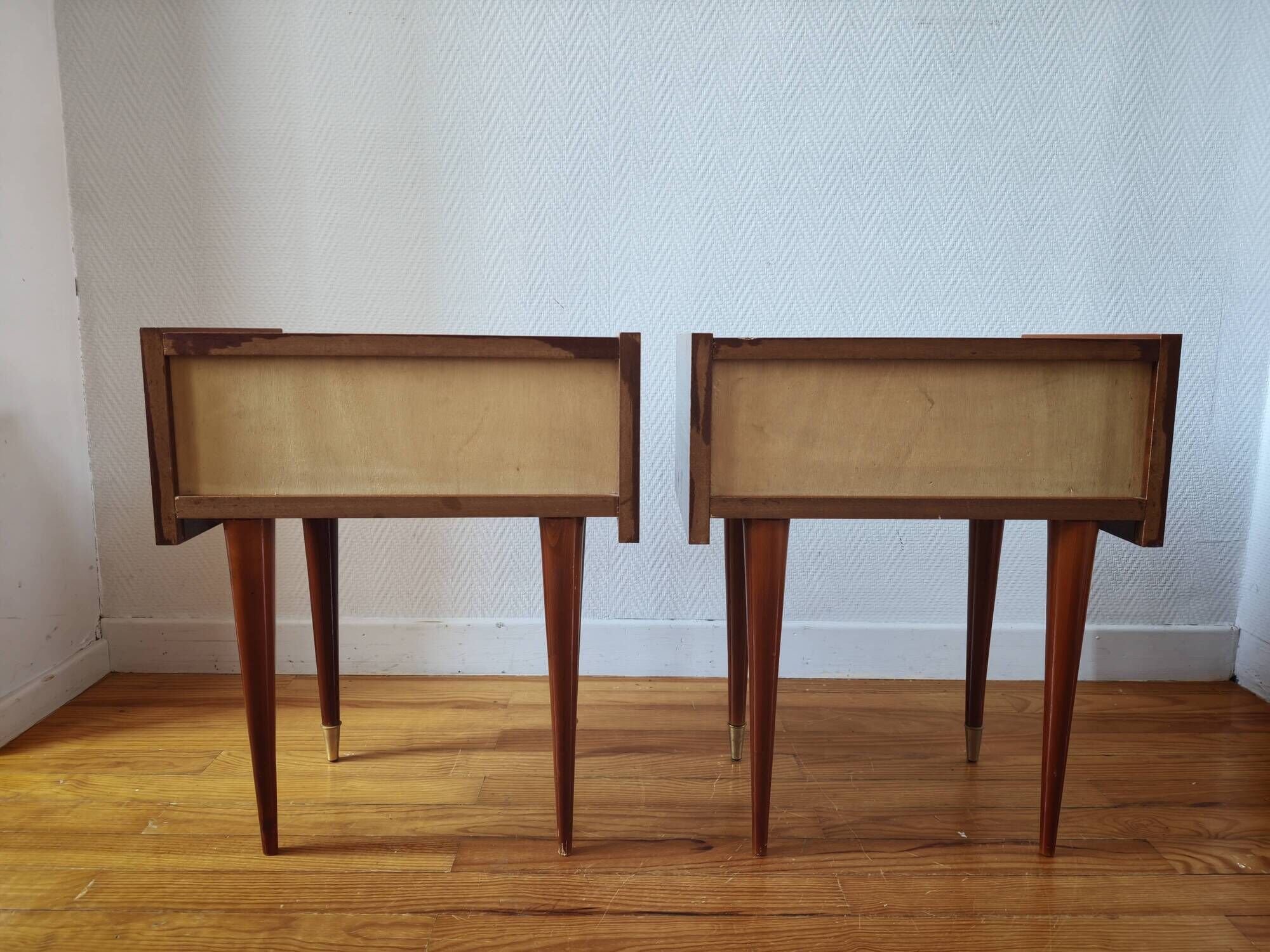 Paire de tables de chevet Mid-Century