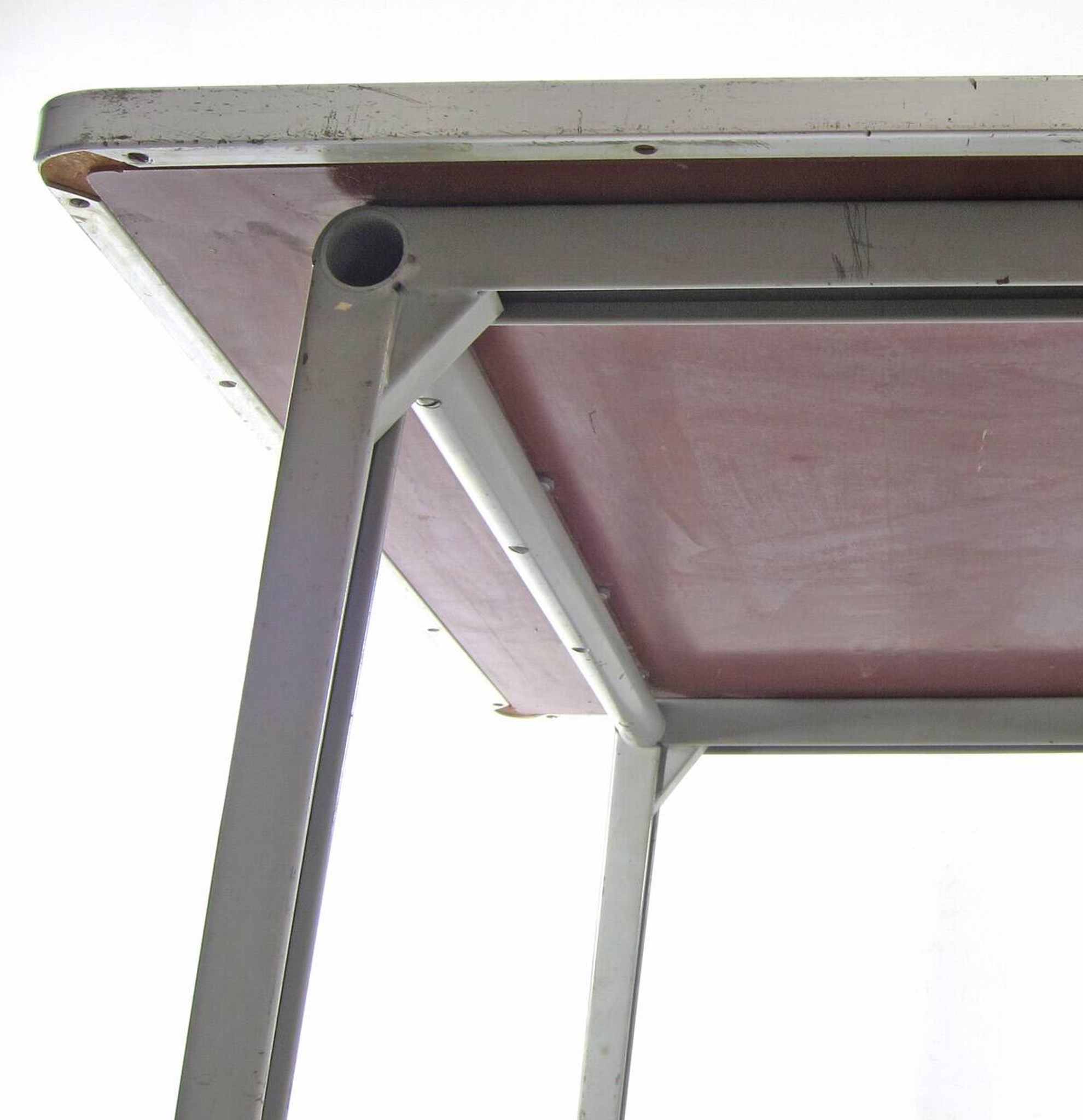 Friso Kramer desk from the 1950s - Reform table designed for Ahrend