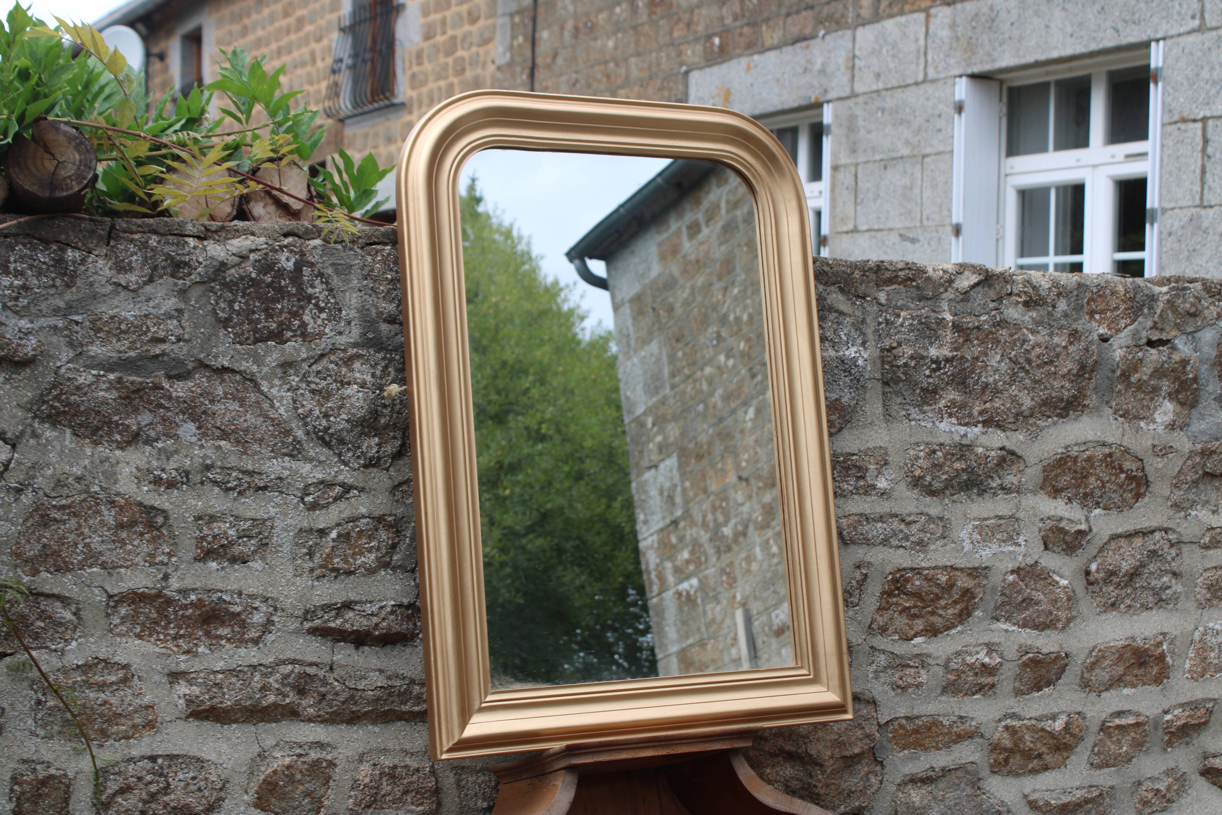 Vintage champagne gold wooden mirror – Louis-Philippe style – 86 × 62 cm