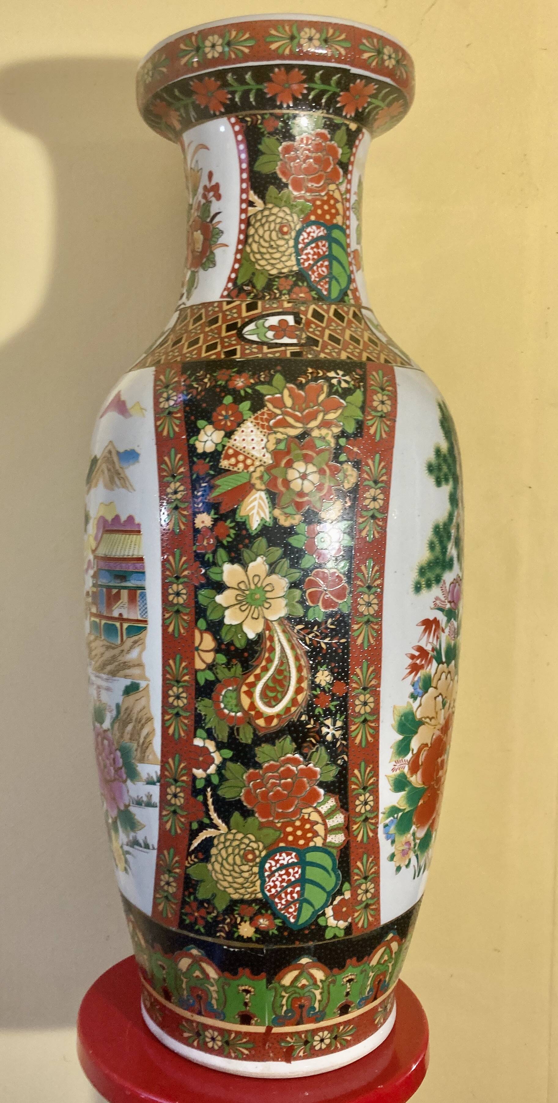Chinese baluster porcelain vase with polychrome decoration of flowers and pagoda size xxl