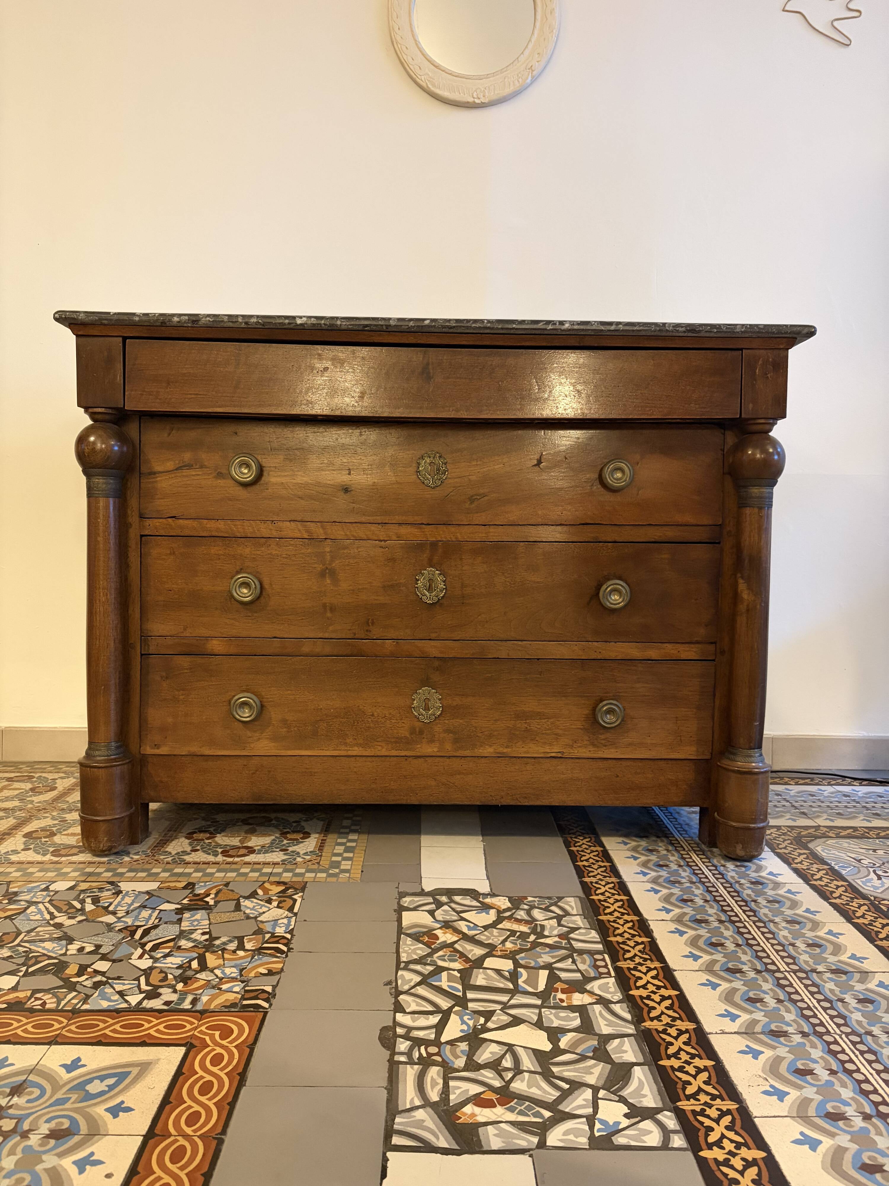 Empire Commode XVIII