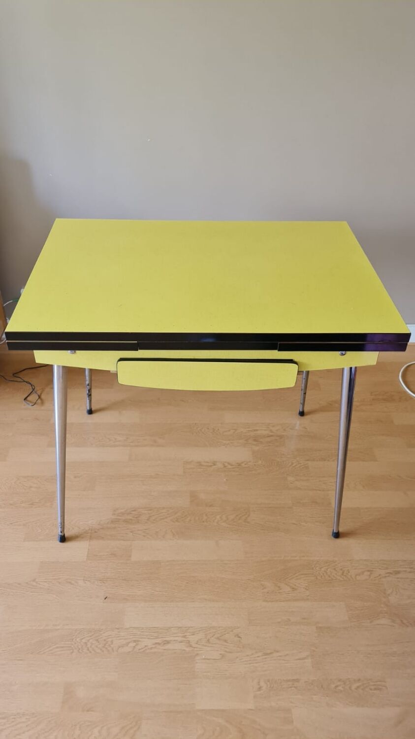 Vintage table in yellow formica