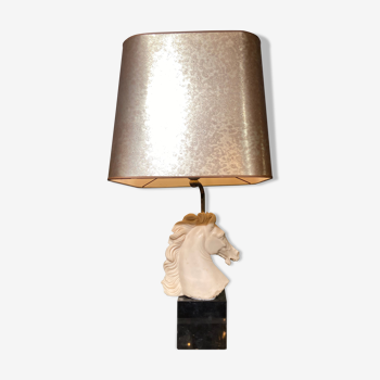 Vintage Neo Classic-style lamp in resin and golden lampshade