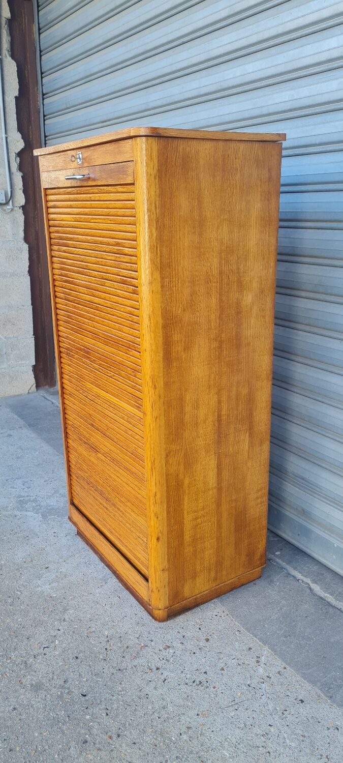 Notary binder cabinet