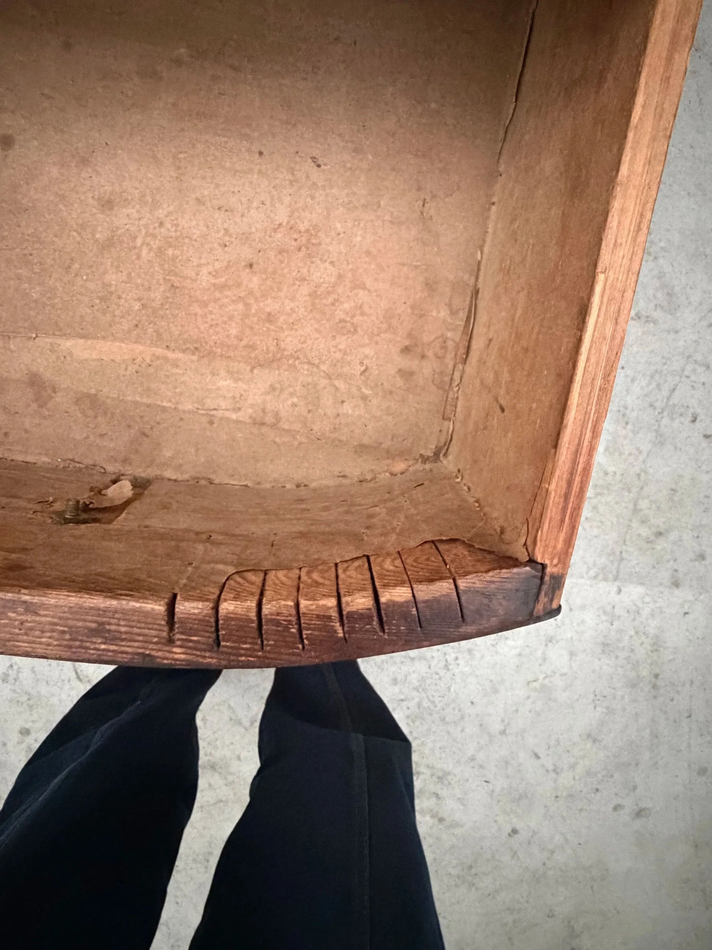 Marquetry commode from the Louis XIV period, early 18th century, Portugal.