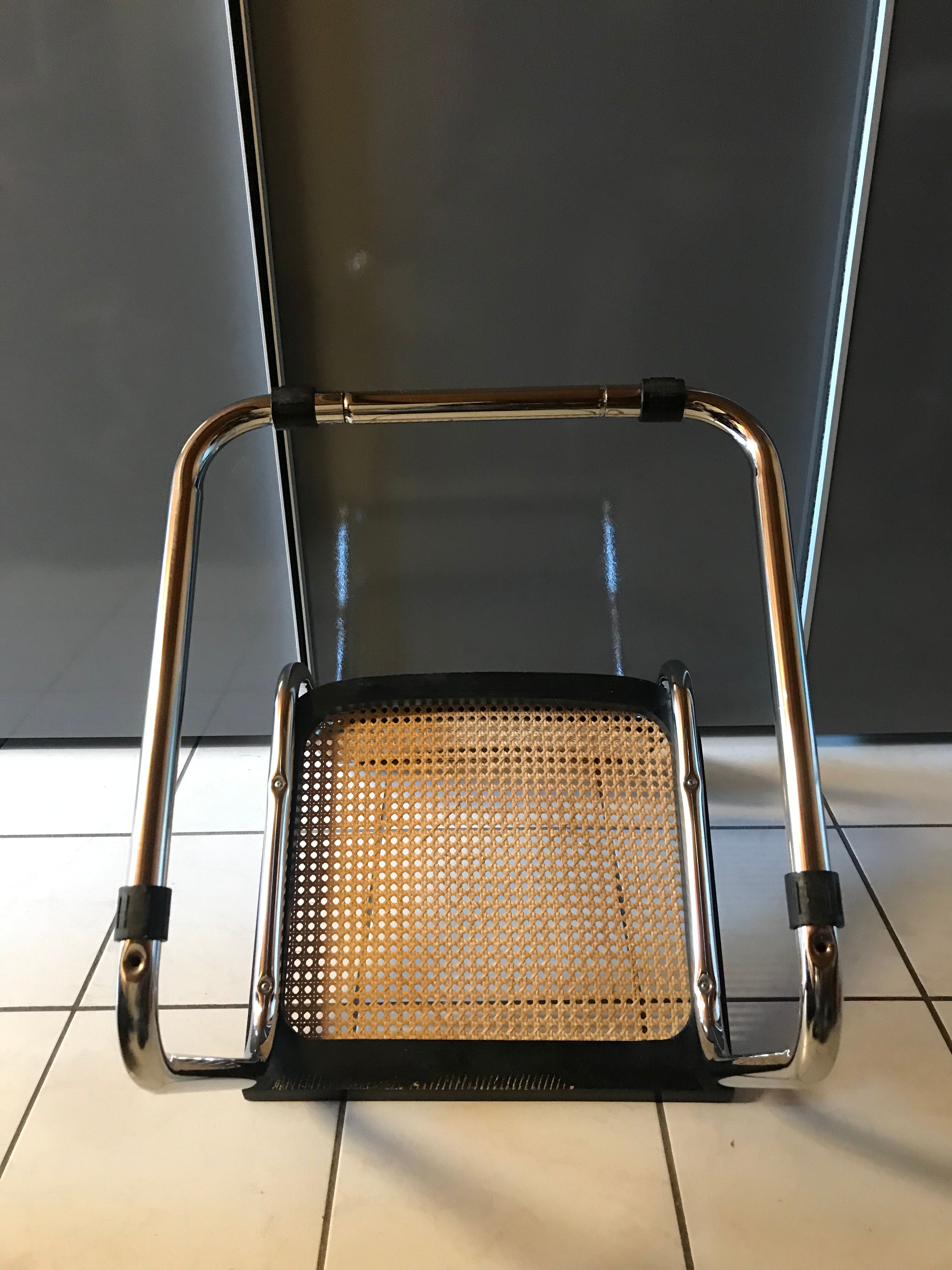 Cesca B32 chair by Marcel Breuer