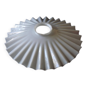 Abat-jour plissé en verre opalin blanc Art Déco vintage français, années 1930