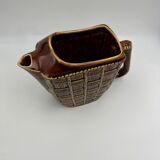 Ceramic pitcher with braided effect