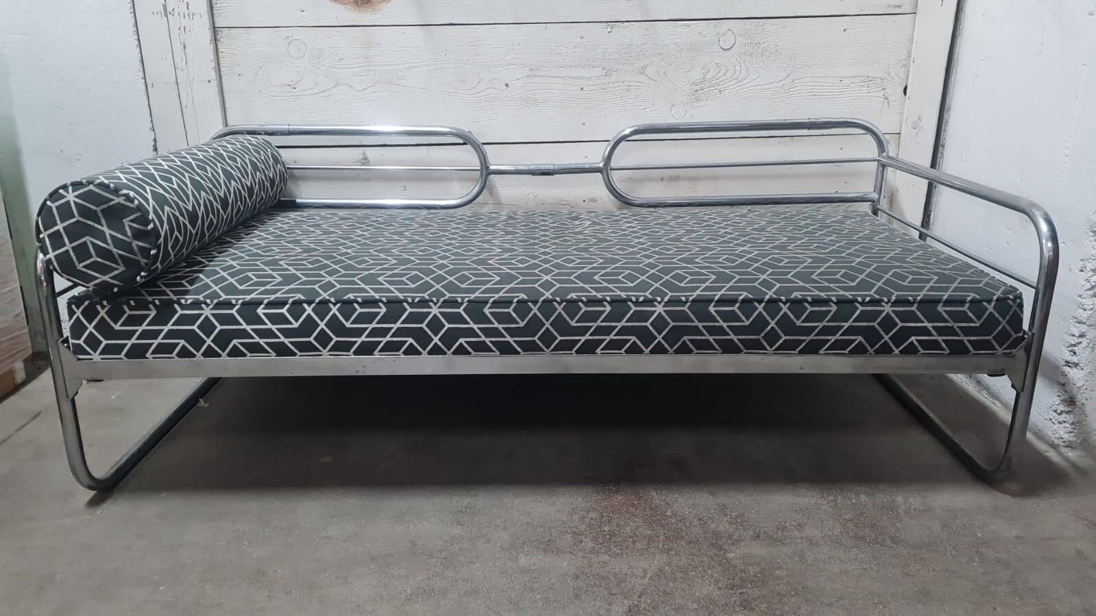 Bauhaus Tubular Sofa