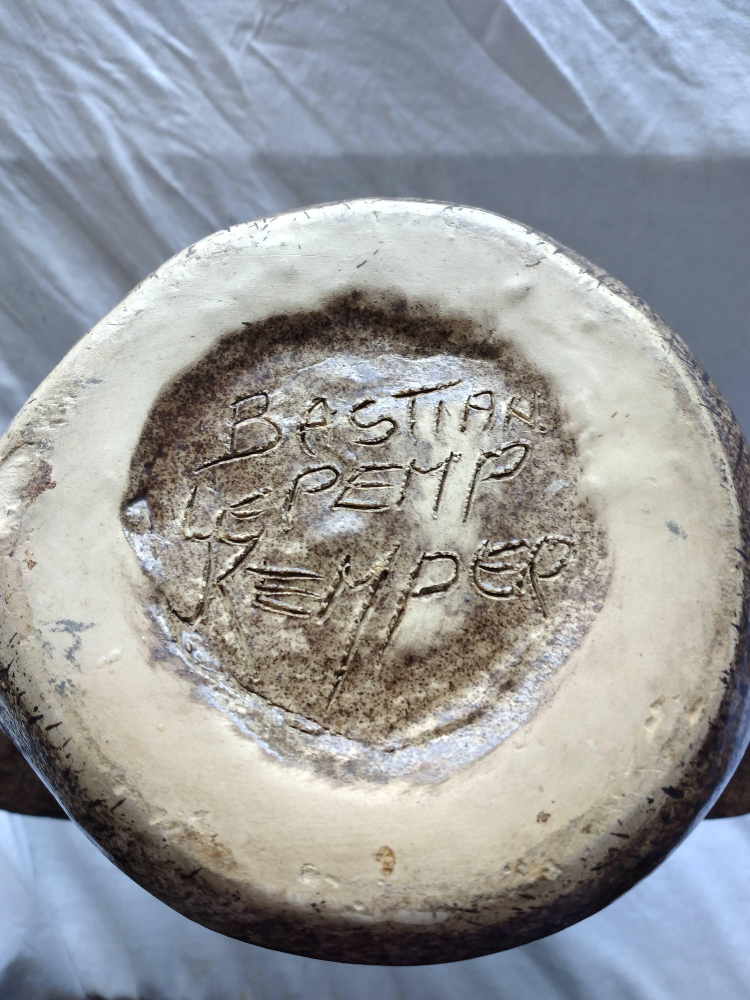 Le Pemp ceramic candle holder