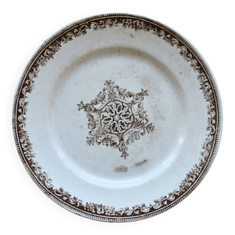 Antique pedestal dish in Creil and Montereau iron earth with patinated brown pattern