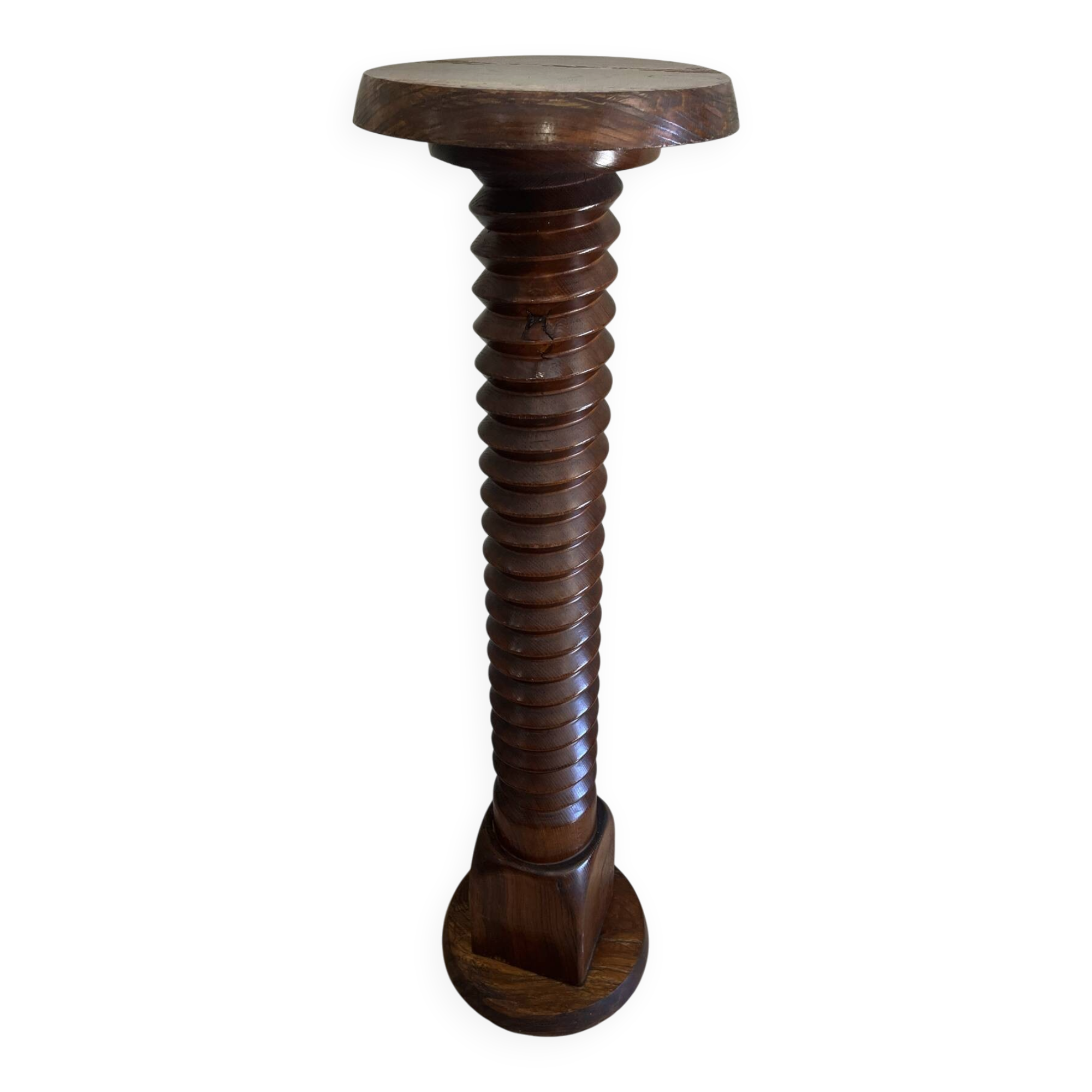 Column support screw of the press.