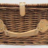 Rectangular wicker trunk