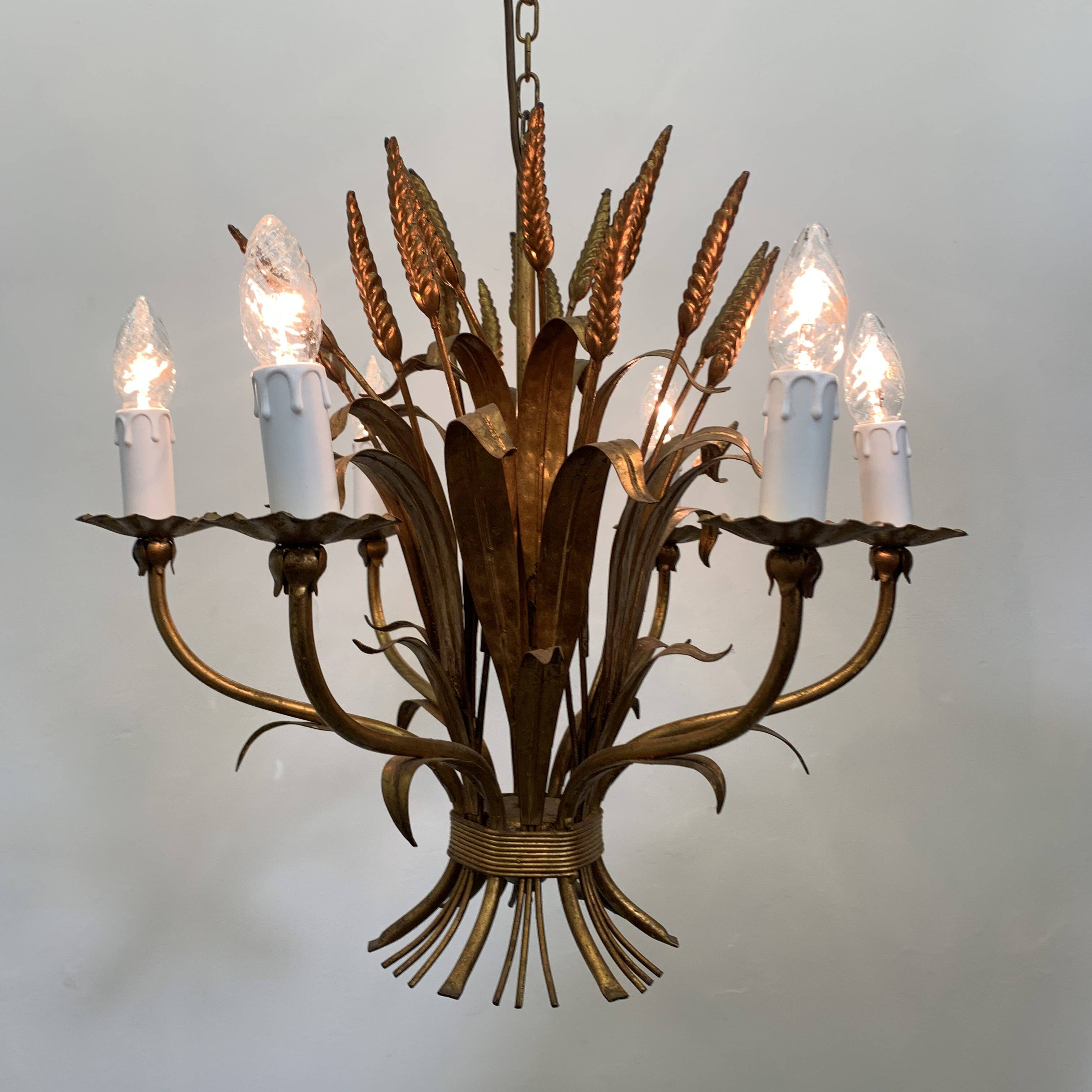 Large wheat sheaf leaf gold gilt chandelier, 1960’s
