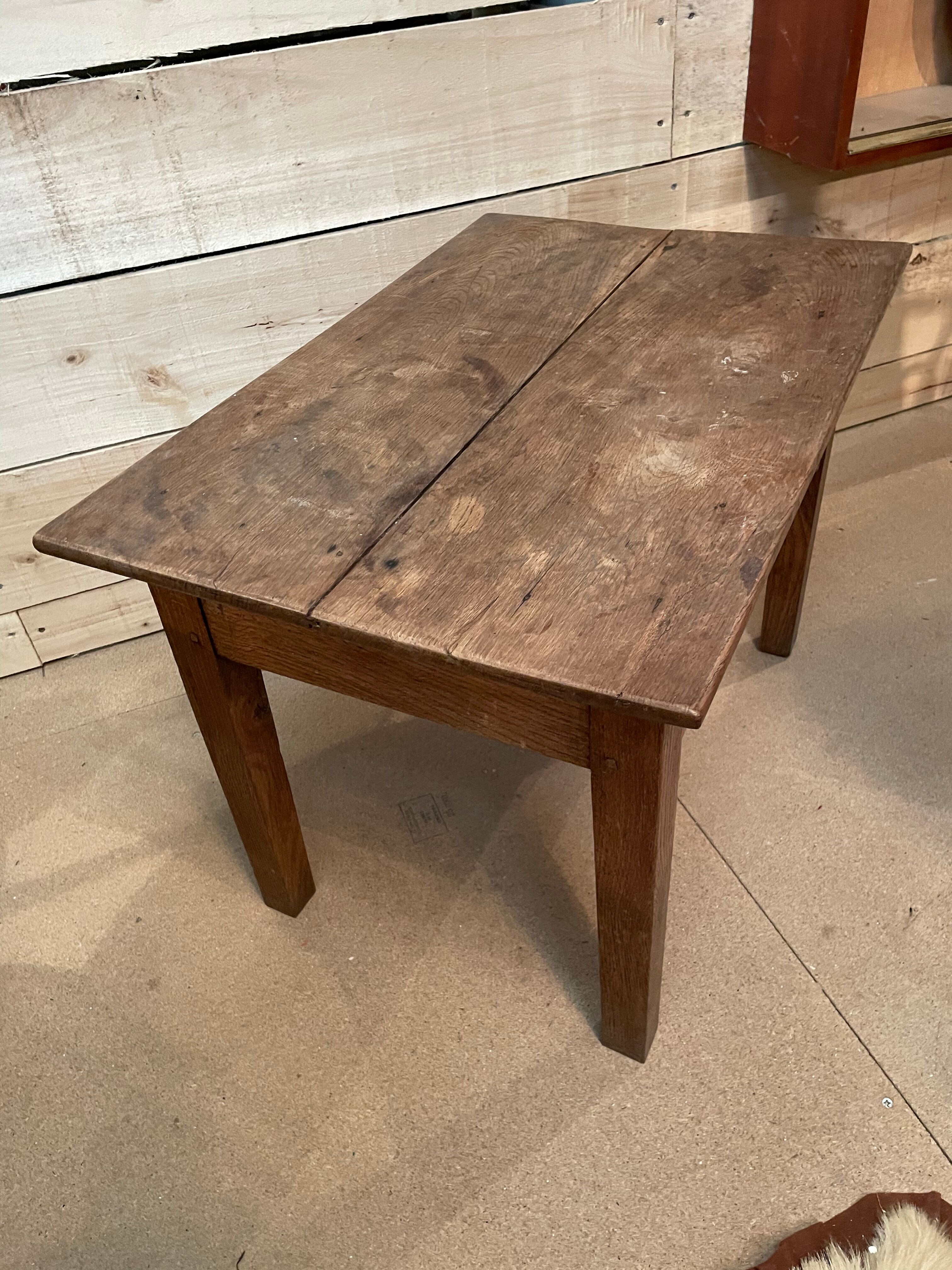 Vintage wood coffee table year 40/50