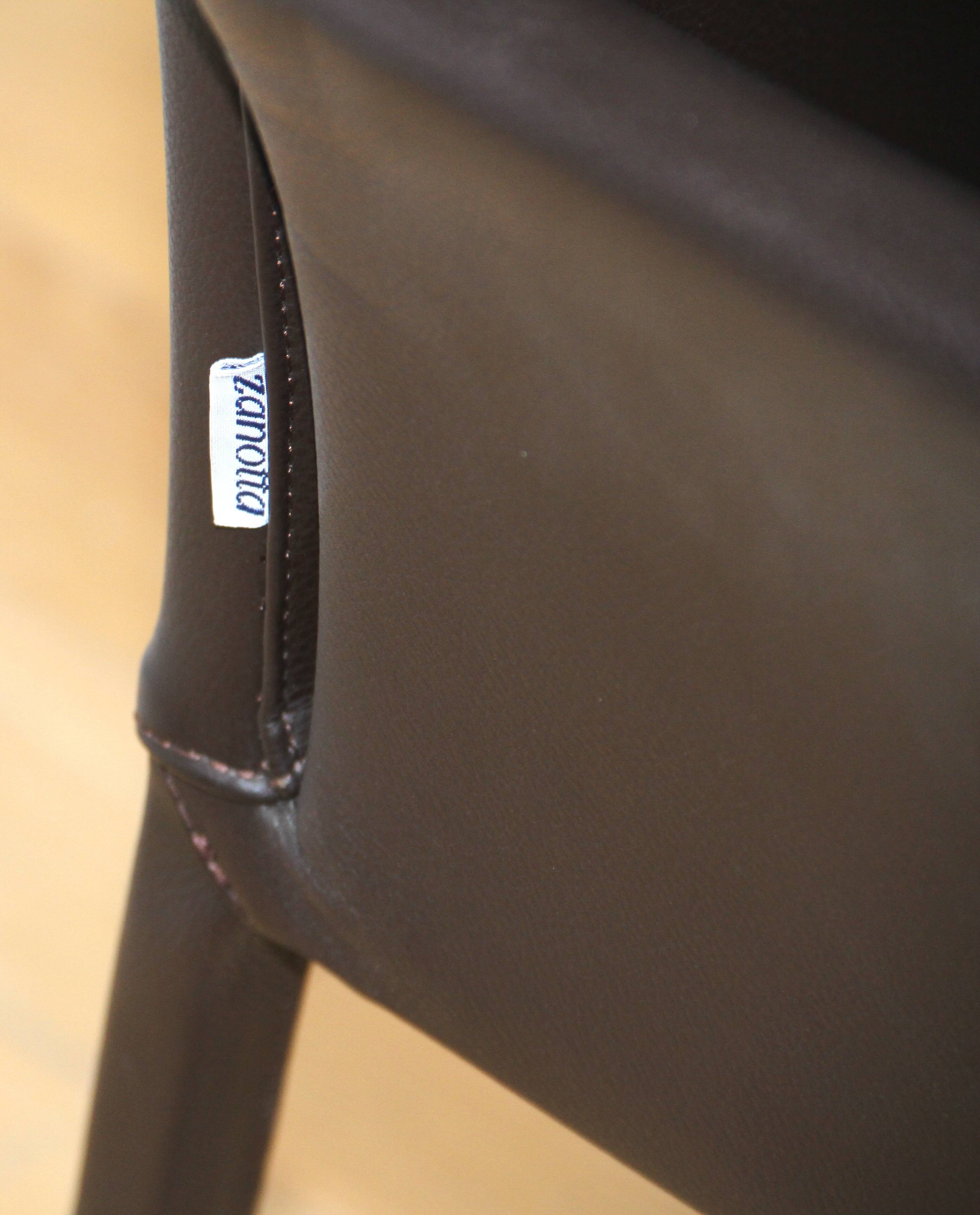 Set of 4 Léa chairs, Zanotta