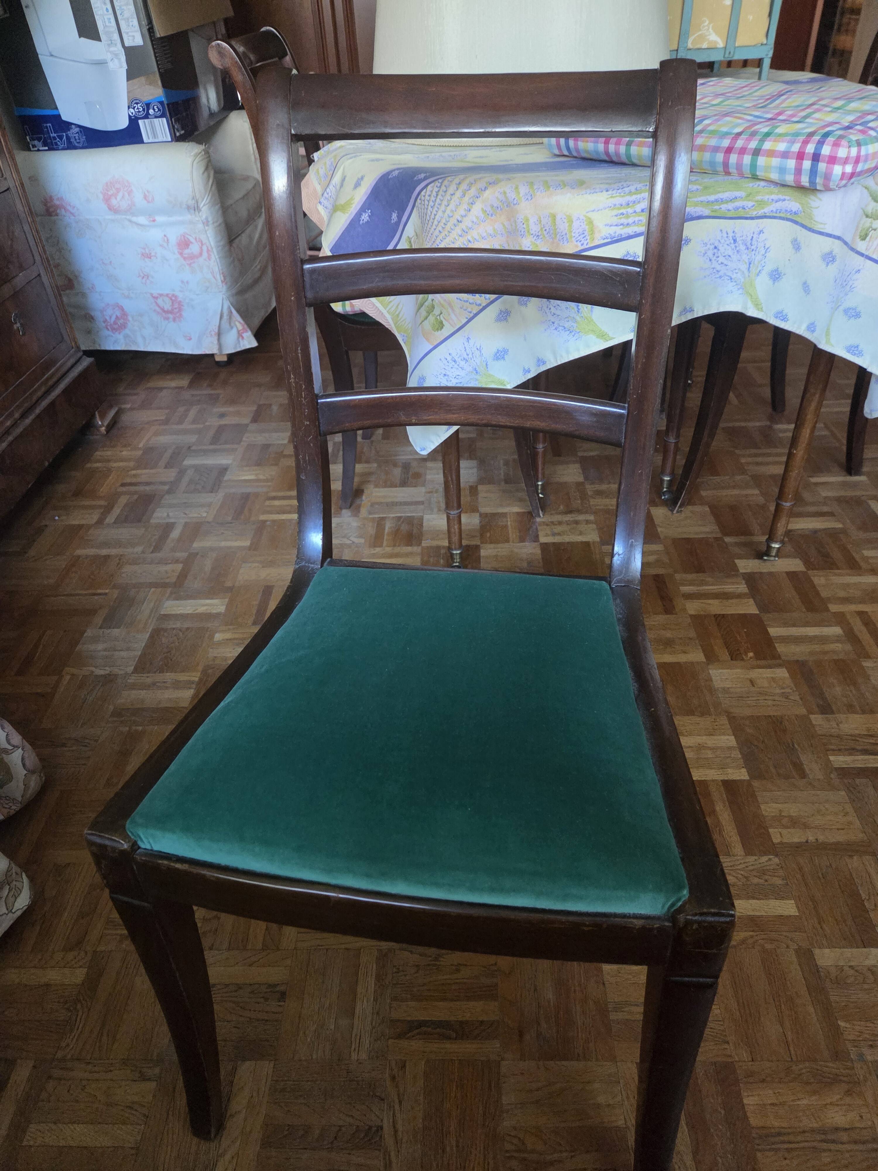 clip chairs