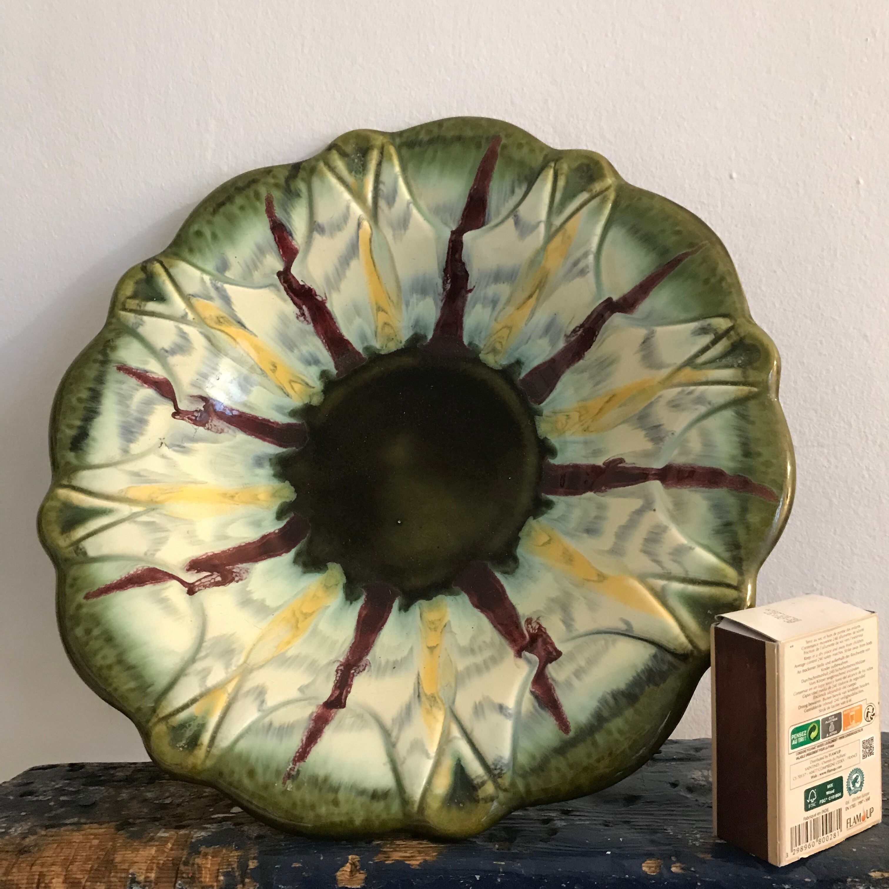 Large flower dish