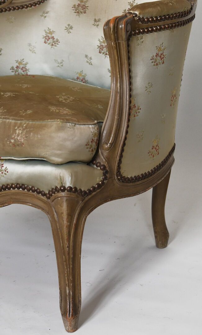 Fauteuil bergère de style Louis XV
